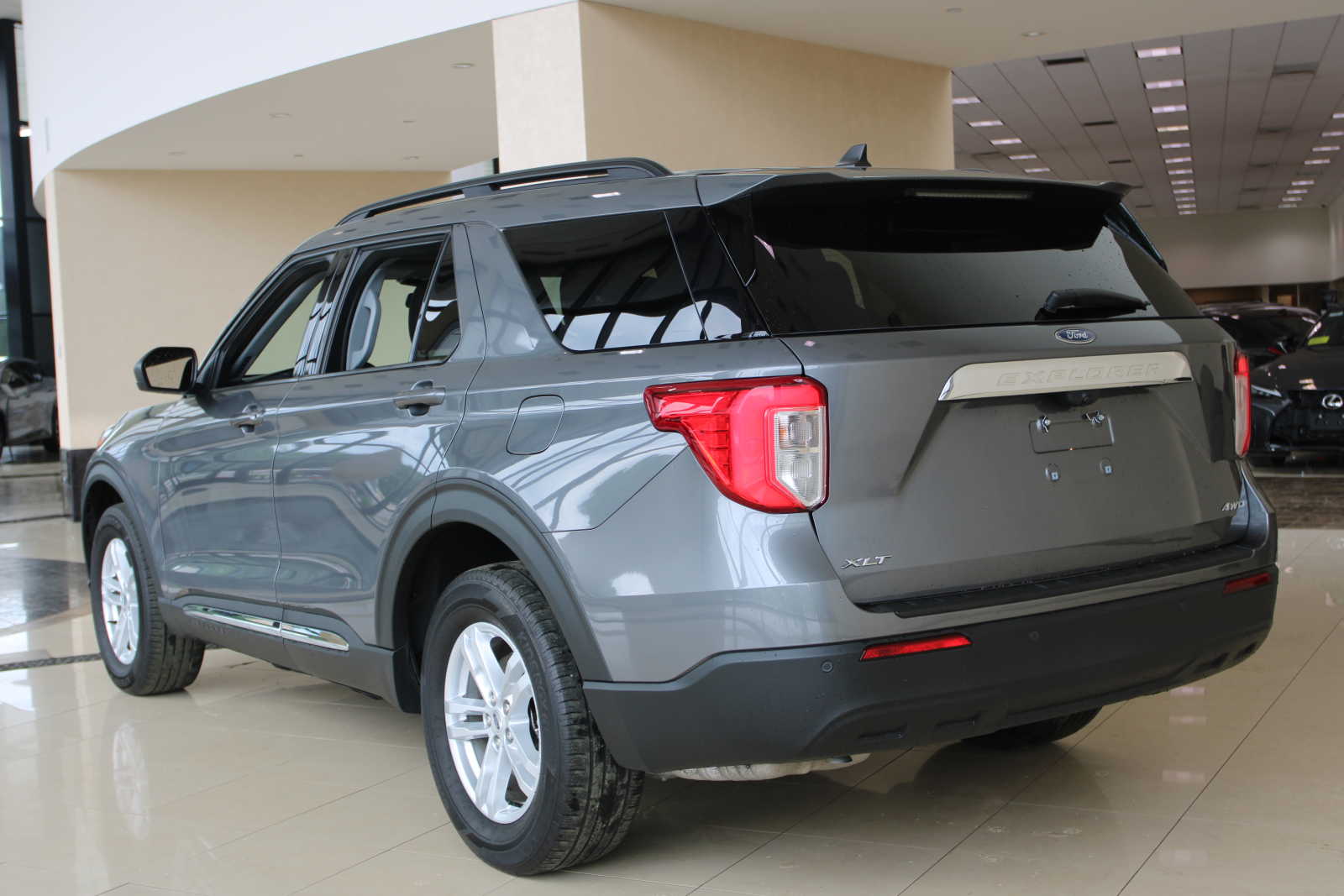 used 2022 Ford Explorer car, priced at $33,998