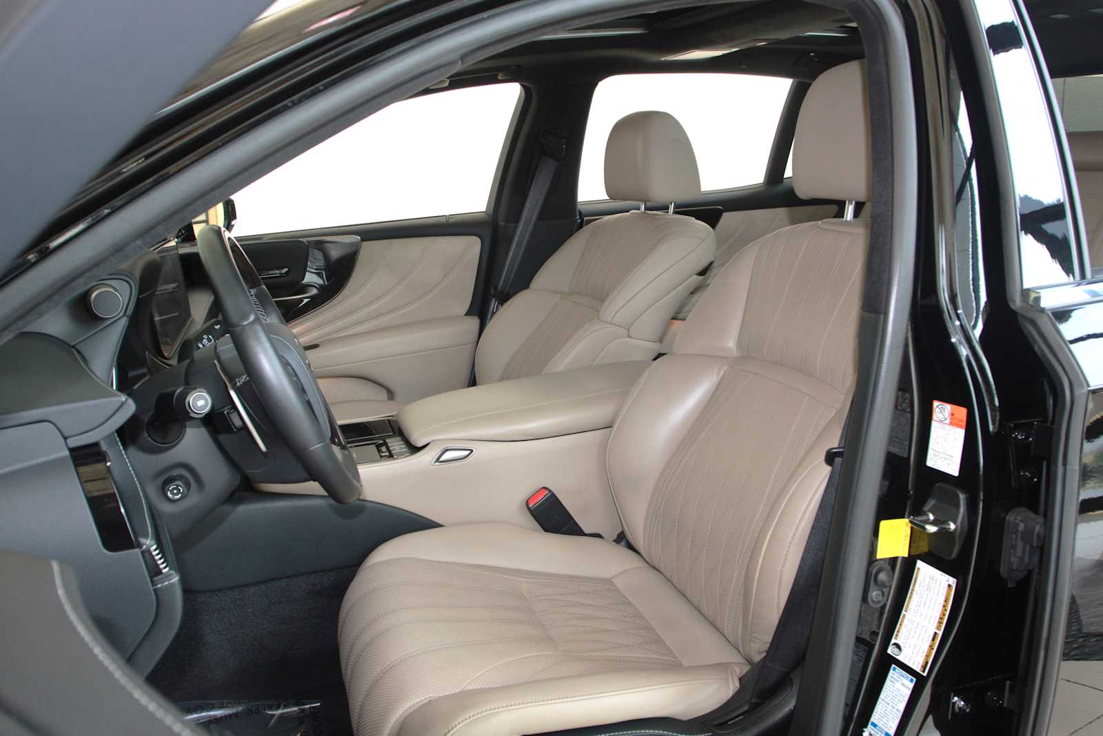 used 2021 Lexus LS 500 car, priced at $48,998