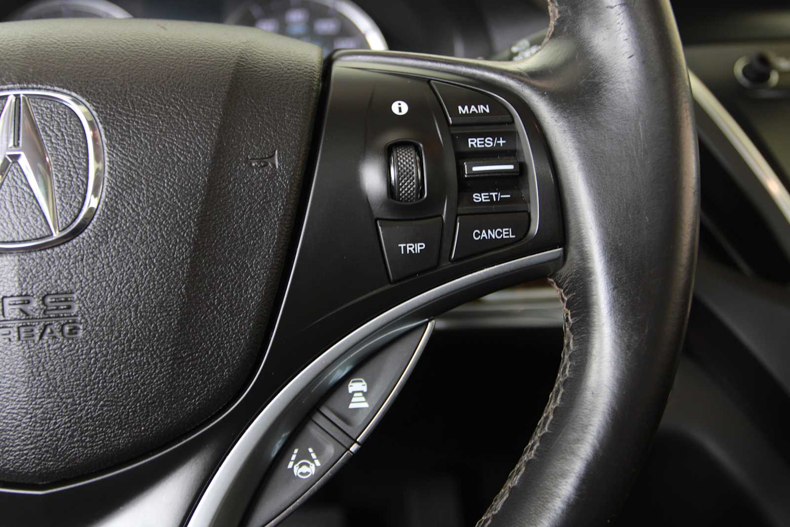 used 2018 Acura MDX car, priced at $24,998