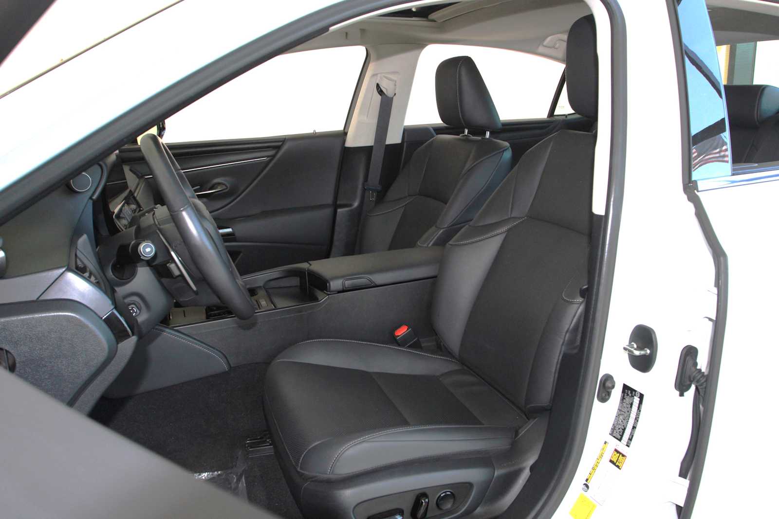 used 2023 Lexus ES 350 car, priced at $40,998