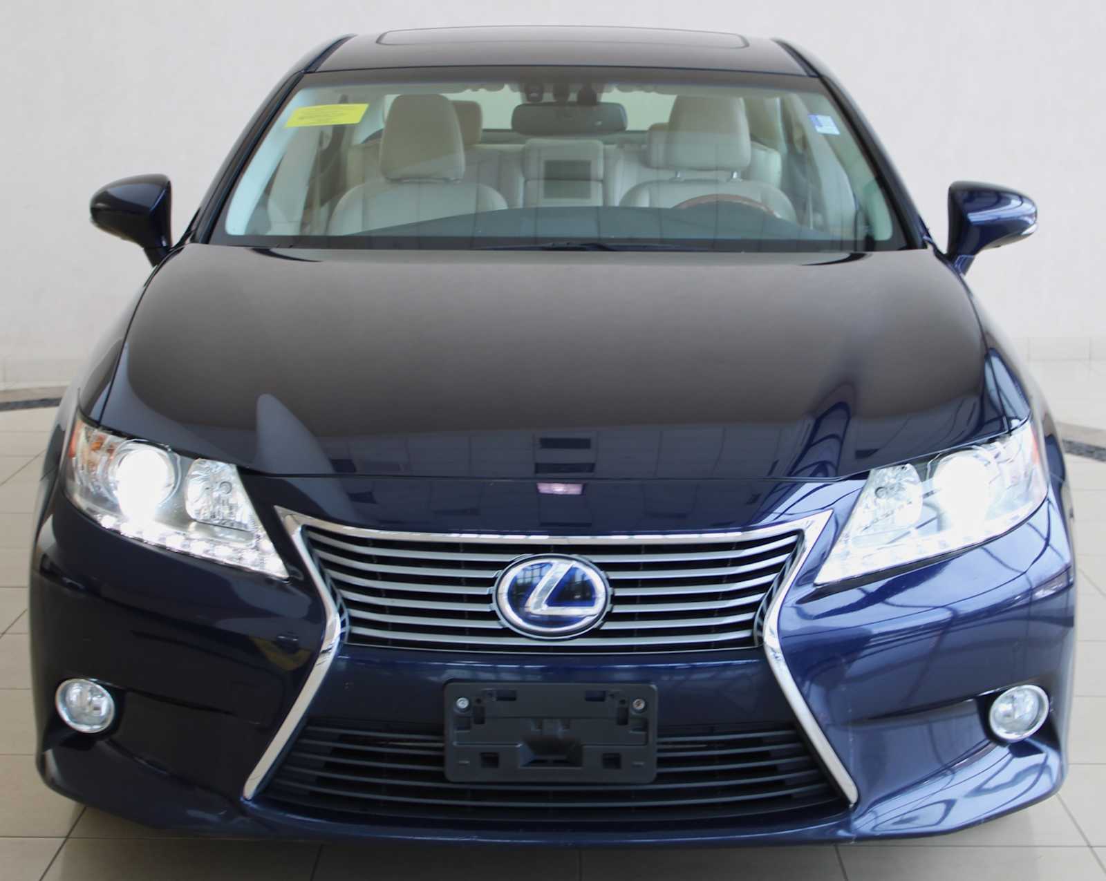 used 2013 Lexus ES 300h car, priced at $12,998