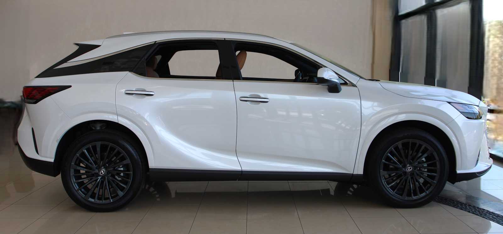used 2025 Lexus RX 350h car, priced at $57,998