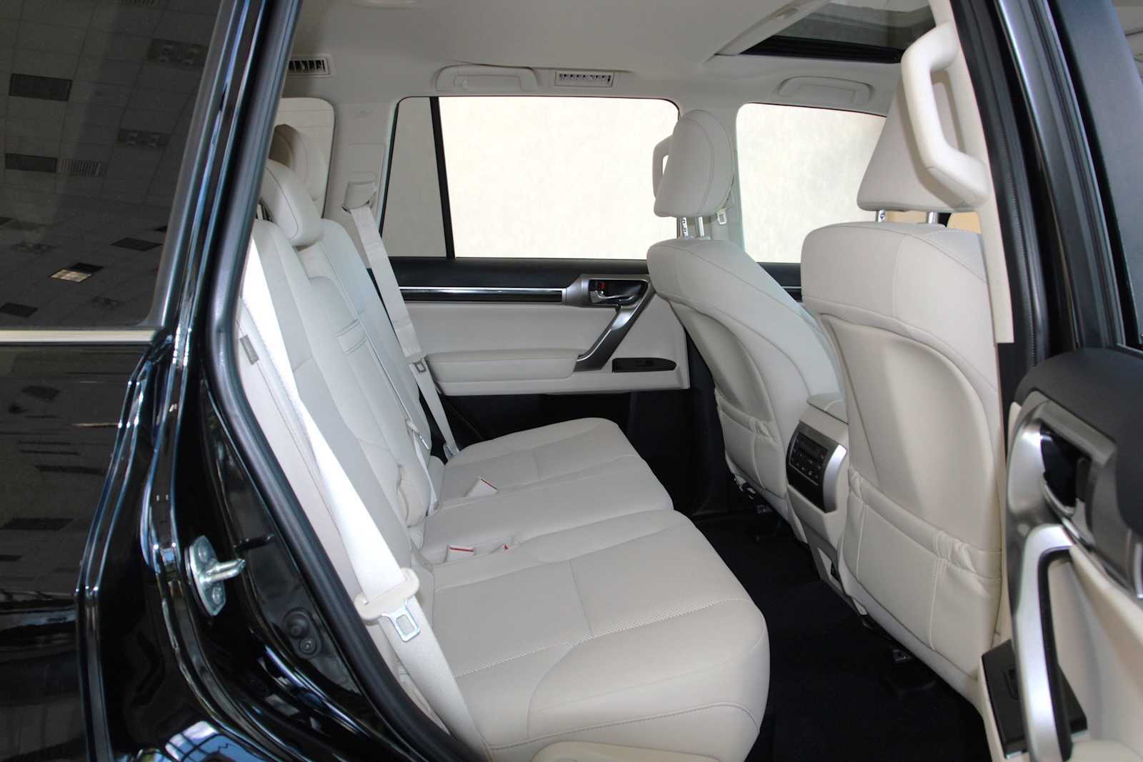 used 2023 Lexus GX 460 car, priced at $59,598
