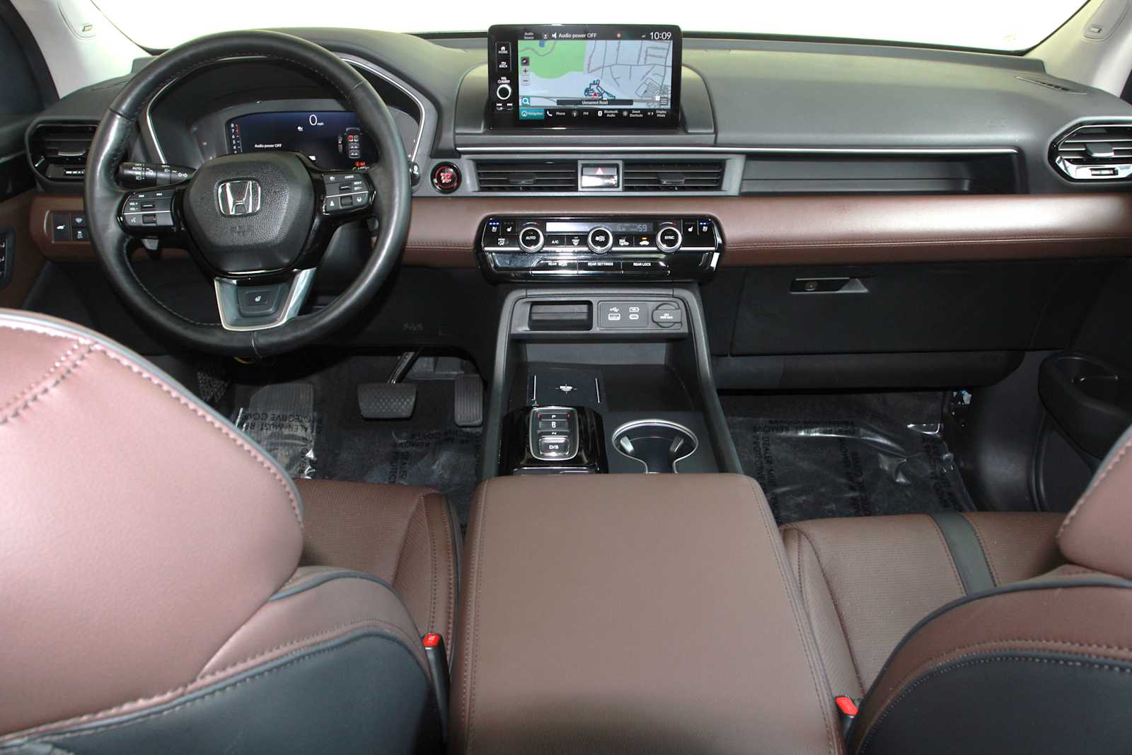 used 2023 Honda Pilot car, priced at $44,498