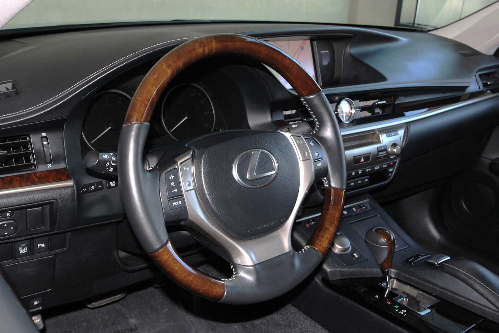 used 2013 Lexus ES 350 car, priced at $14,498