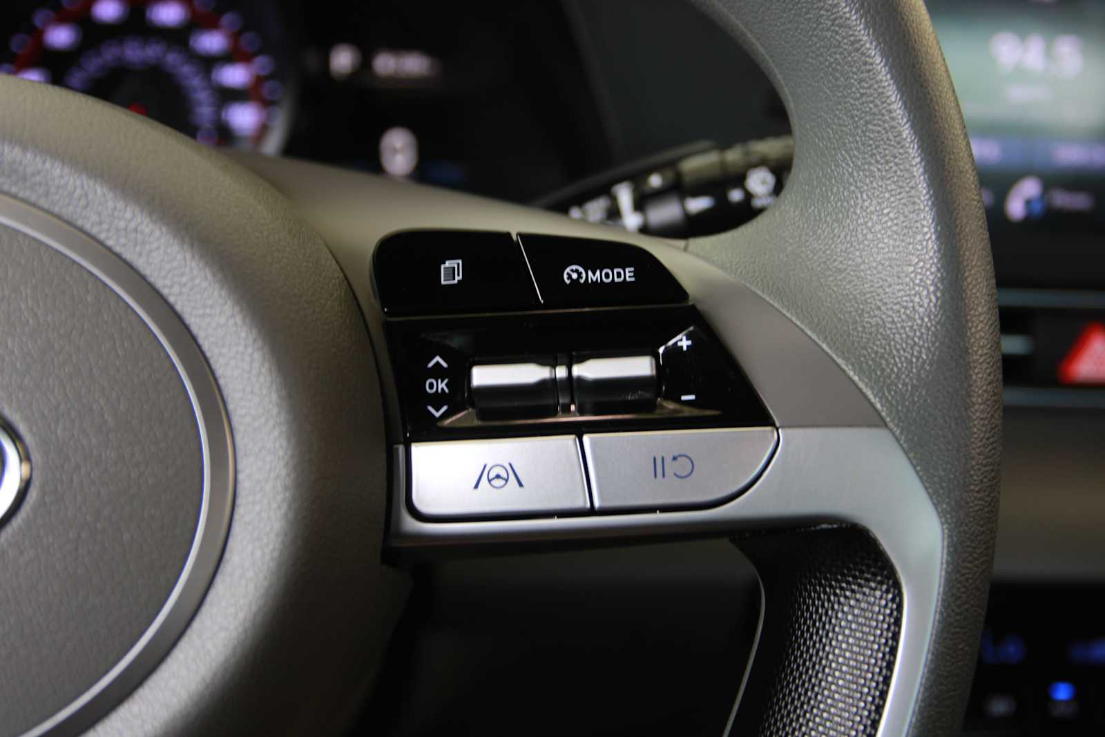 used 2022 Hyundai Elantra car, priced at $18,498