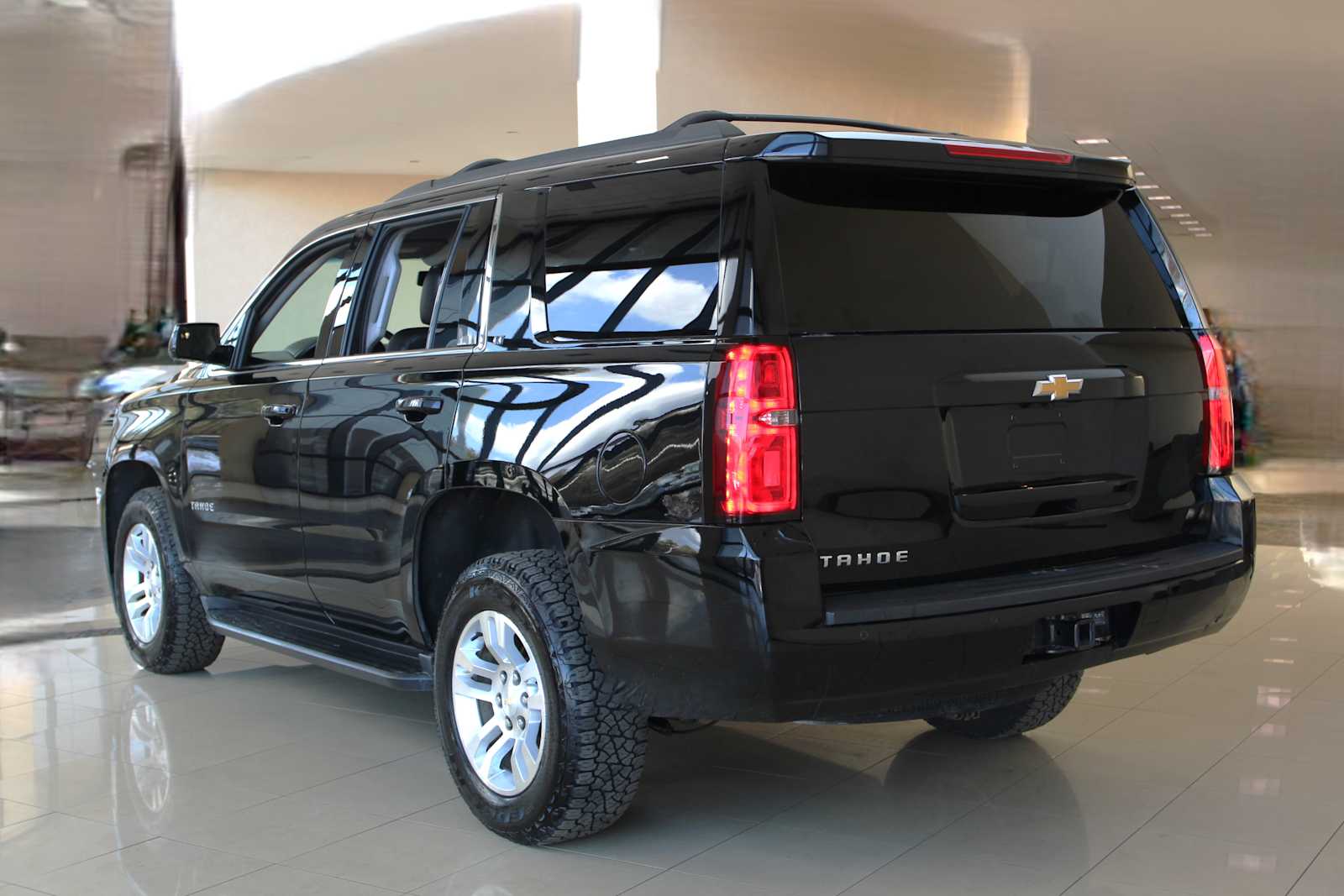 used 2020 Chevrolet Tahoe car, priced at $31,598