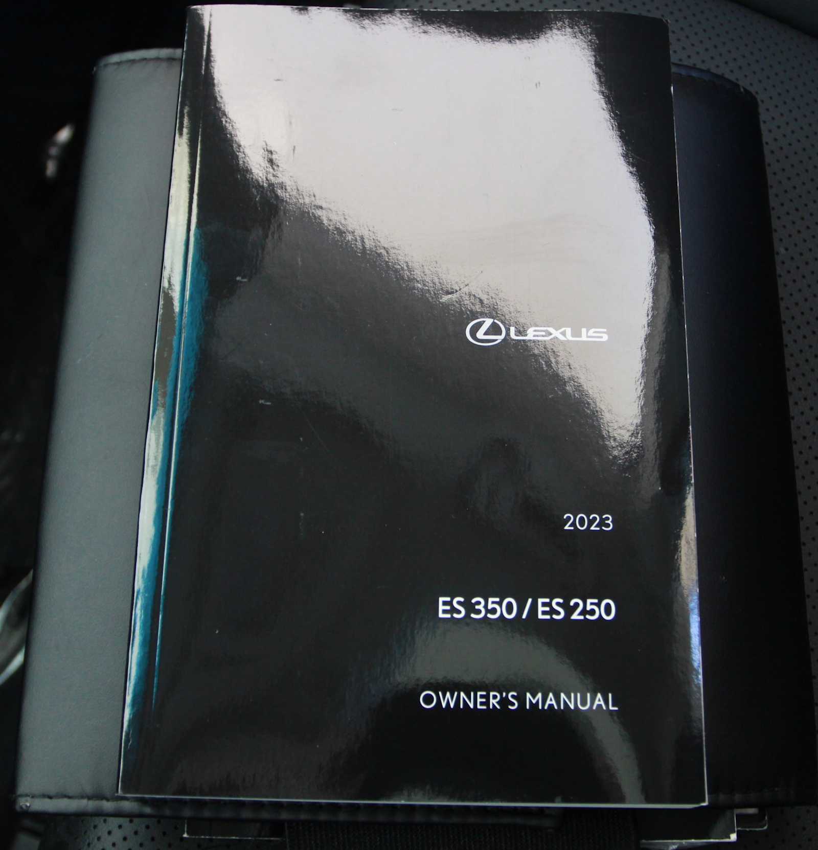 used 2023 Lexus ES 350 car, priced at $40,998
