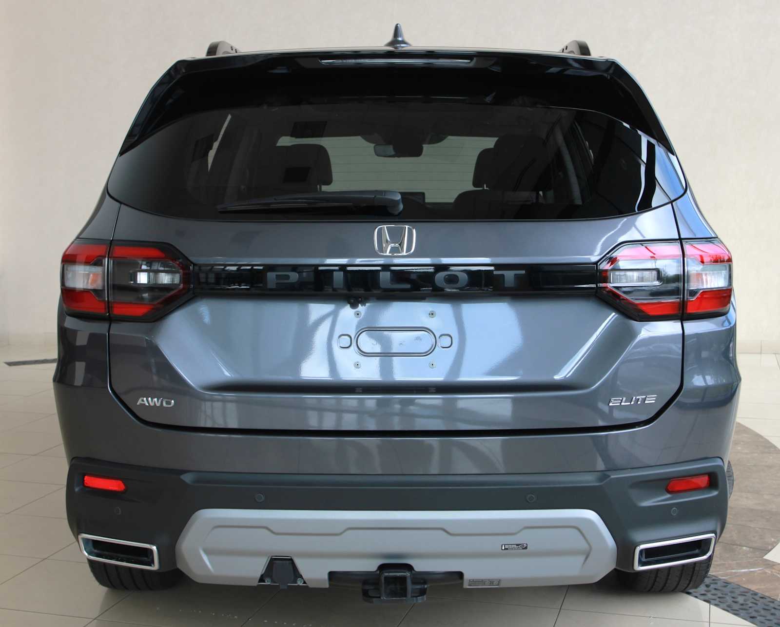 used 2023 Honda Pilot car, priced at $44,498