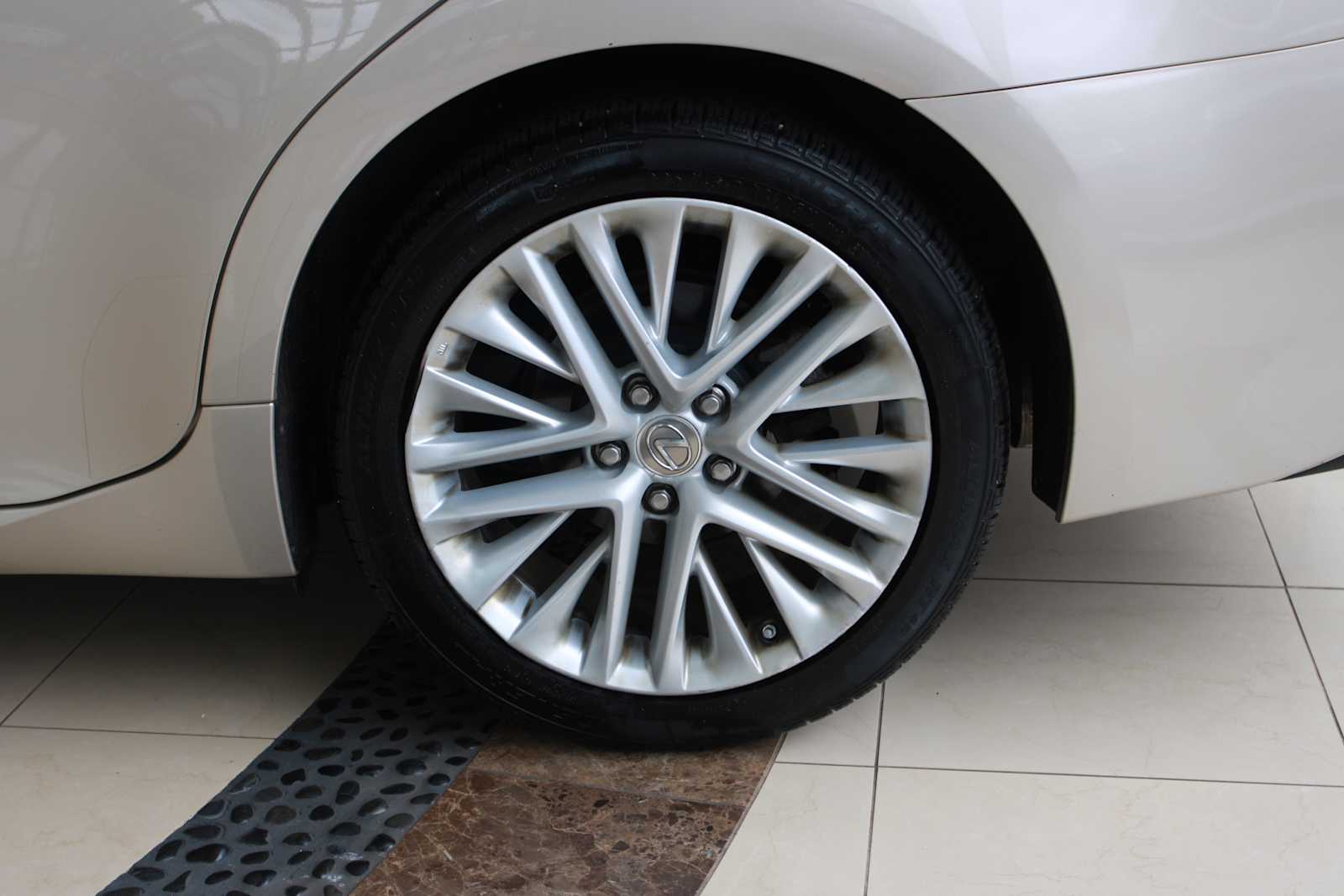 used 2016 Lexus ES 350 car, priced at $14,998