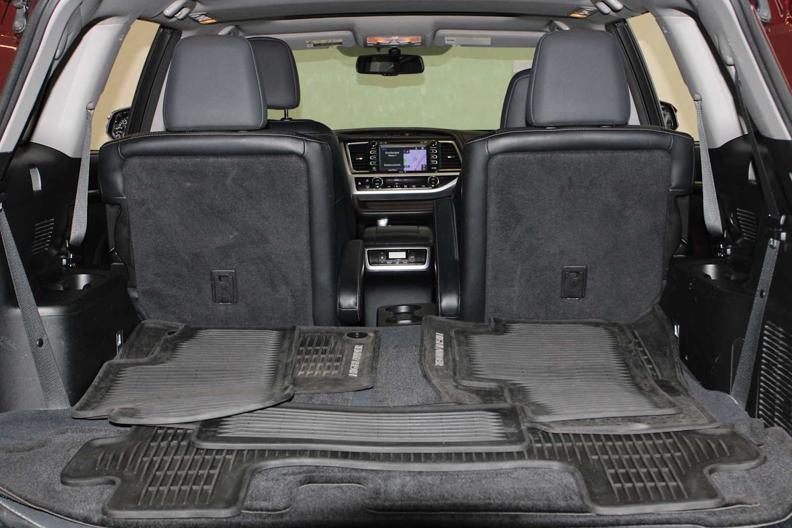 used 2014 Toyota Highlander car, priced at $16,298