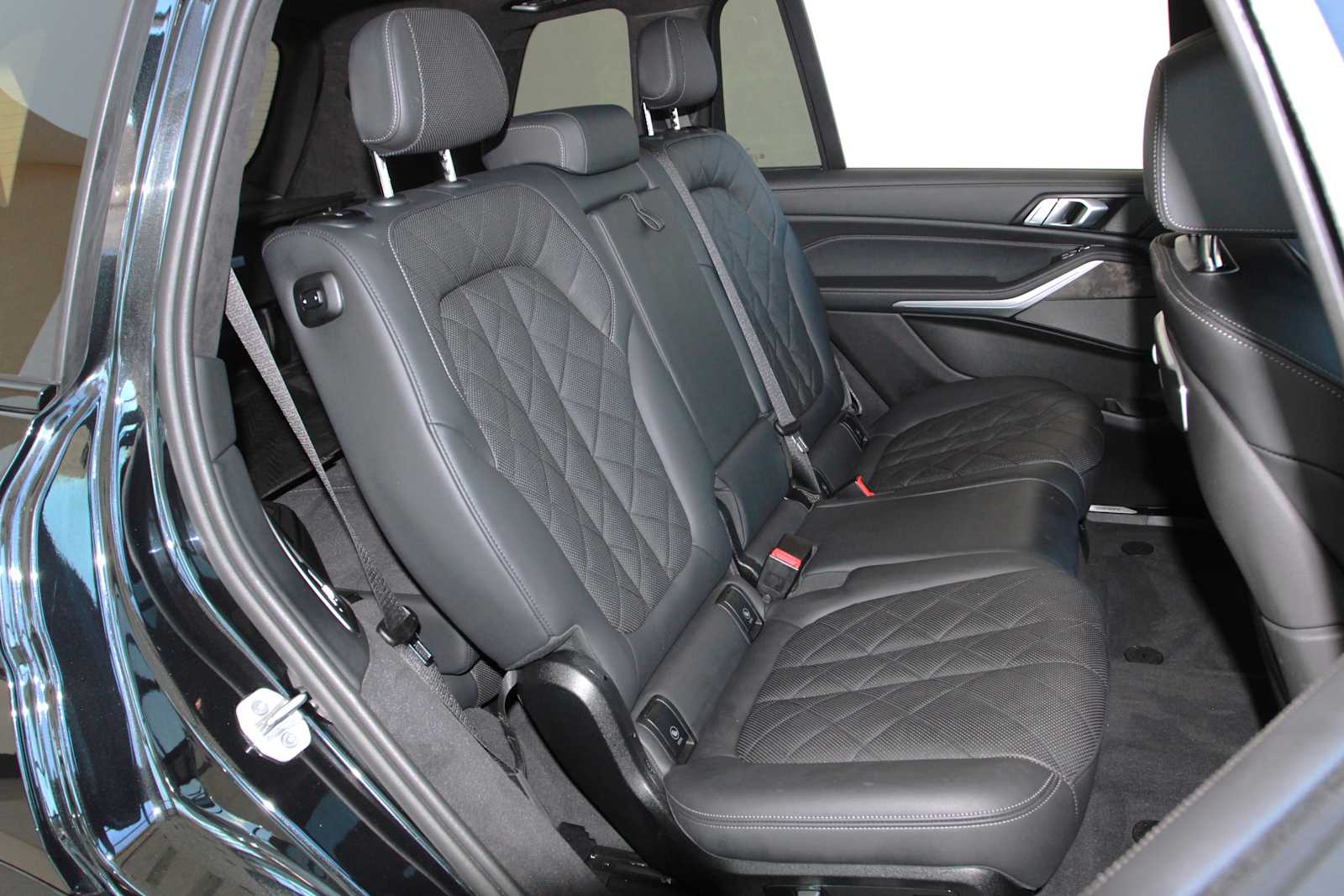 used 2024 BMW X7 car, priced at $69,998