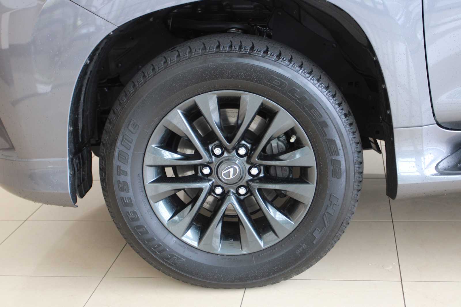 used 2022 Lexus GX 460 car, priced at $52,998
