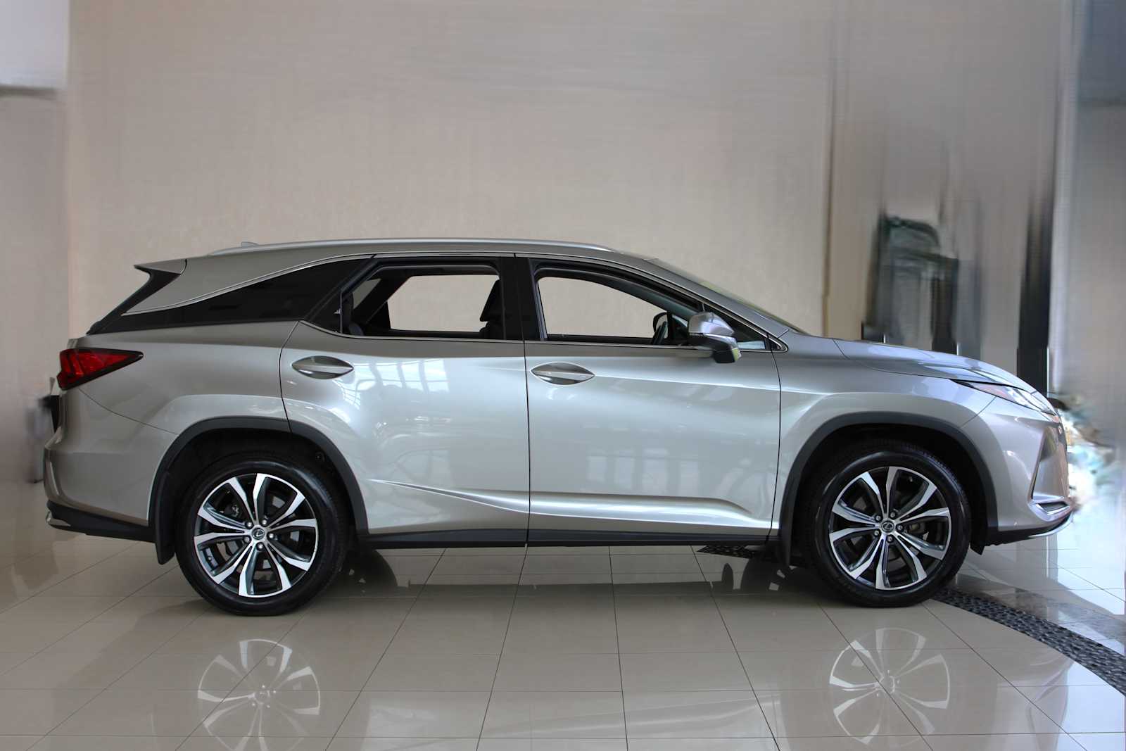 used 2021 Lexus RX 350L car, priced at $36,498