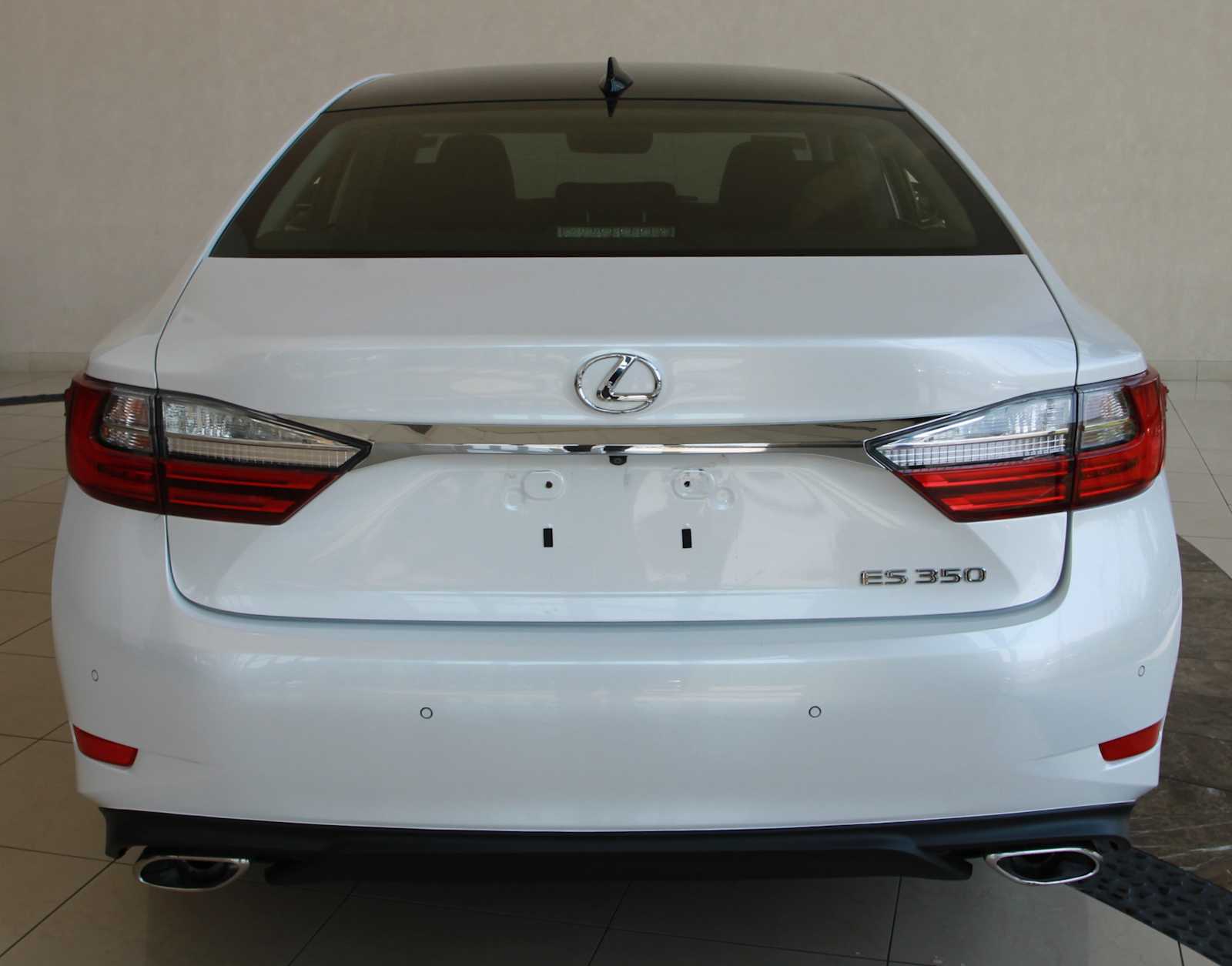 used 2016 Lexus ES 350 car, priced at $15,598