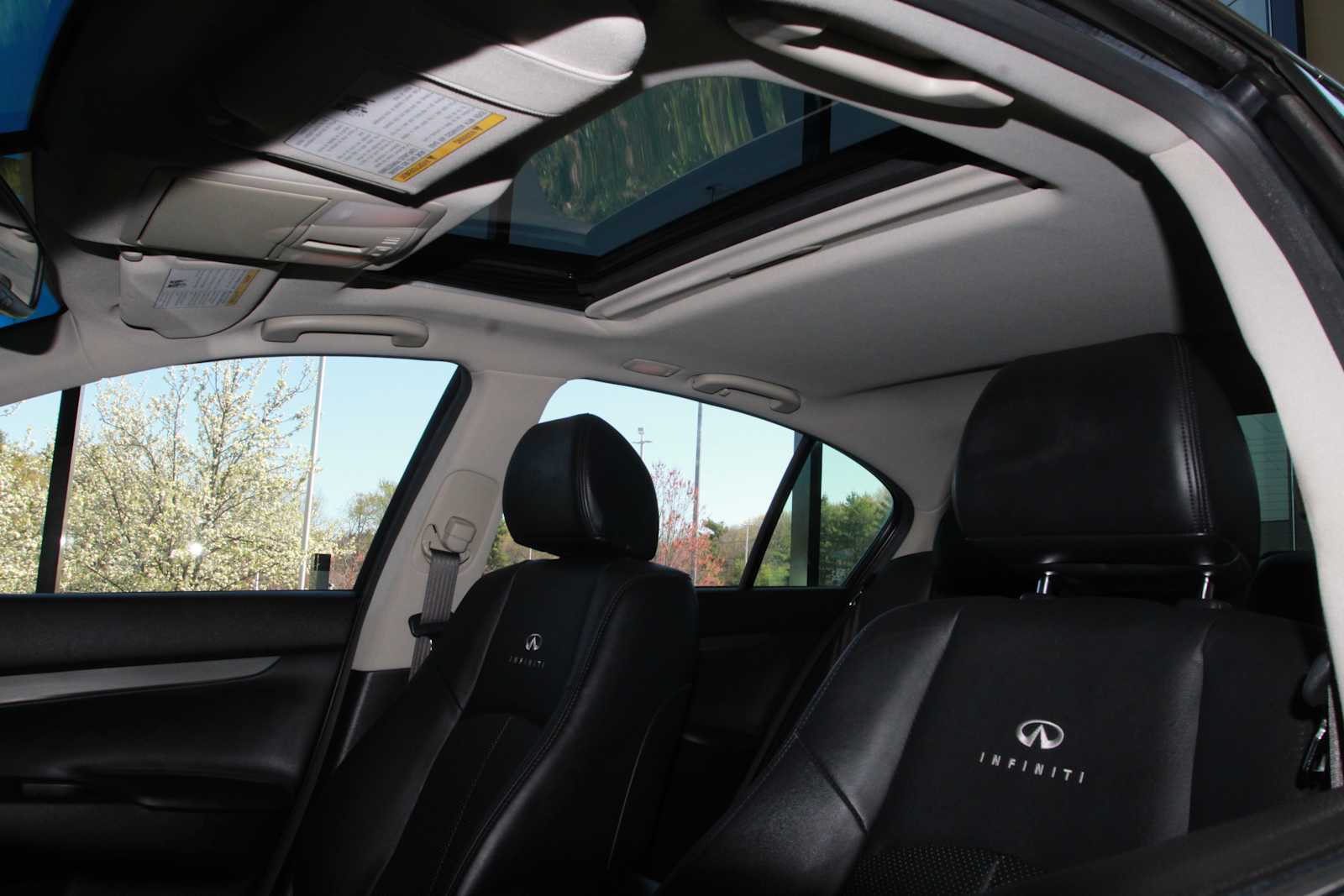 used 2013 INFINITI G37 car, priced at $12,998