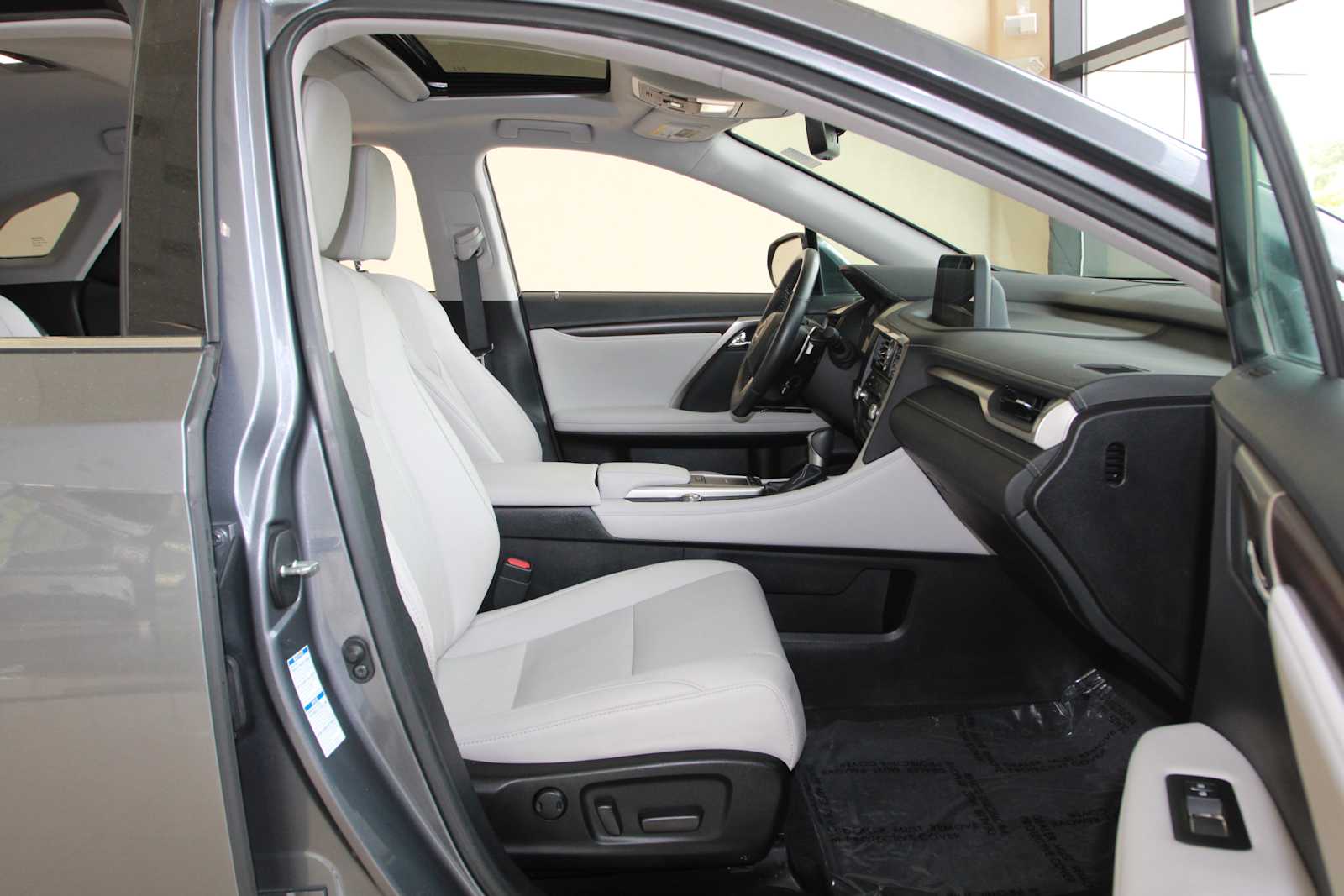used 2022 Lexus RX 350 car, priced at $43,498