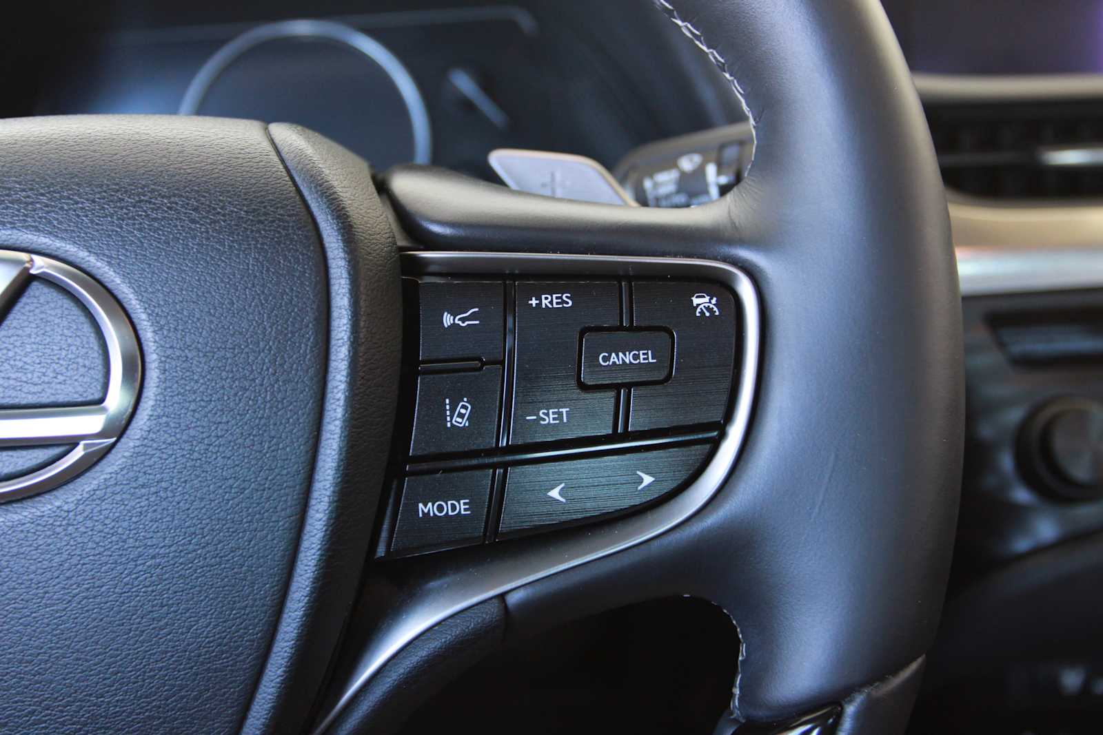 used 2020 Lexus ES 350 car, priced at $31,798