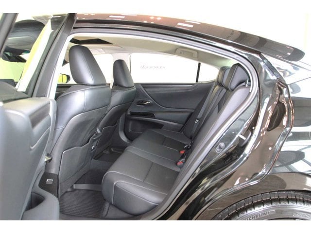 new 2025 Lexus ES 350 car, priced at $51,164