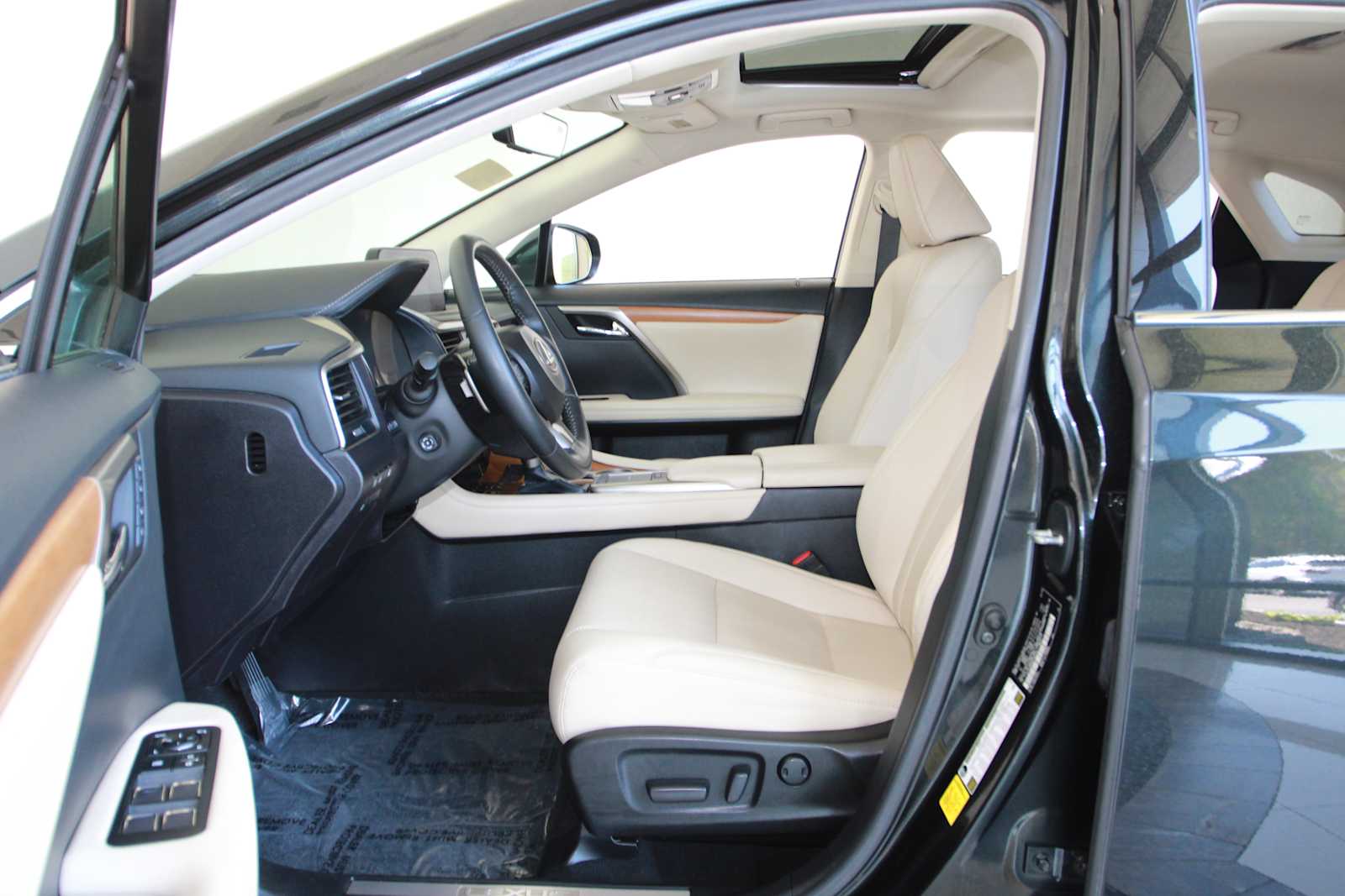 used 2022 Lexus RX 450h car, priced at $48,498