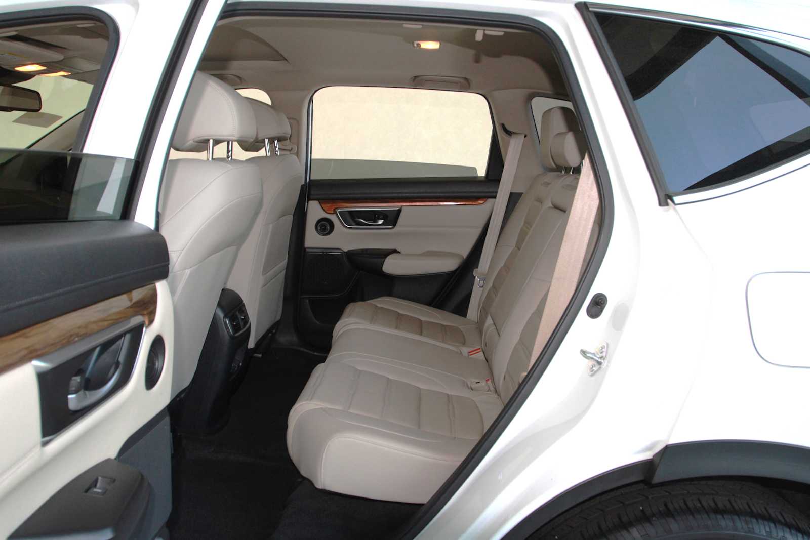 used 2019 Honda CR-V car, priced at $26,998