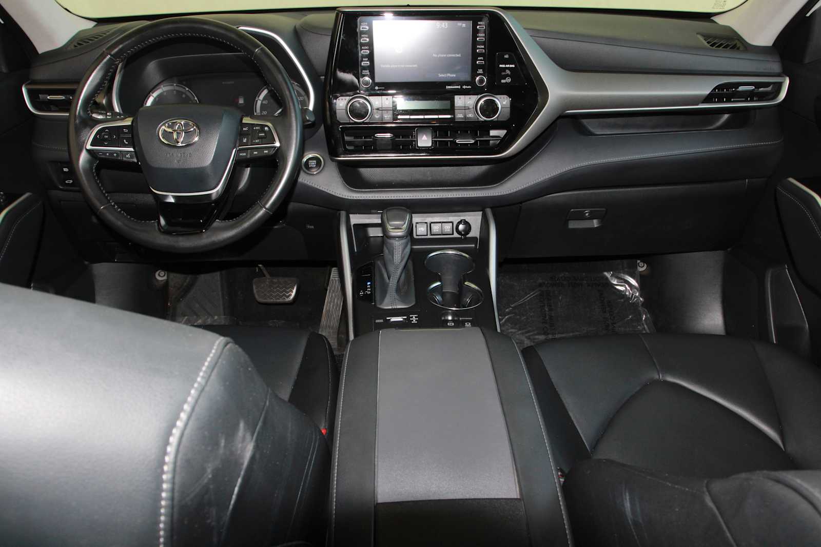 used 2020 Toyota Highlander car, priced at $29,598