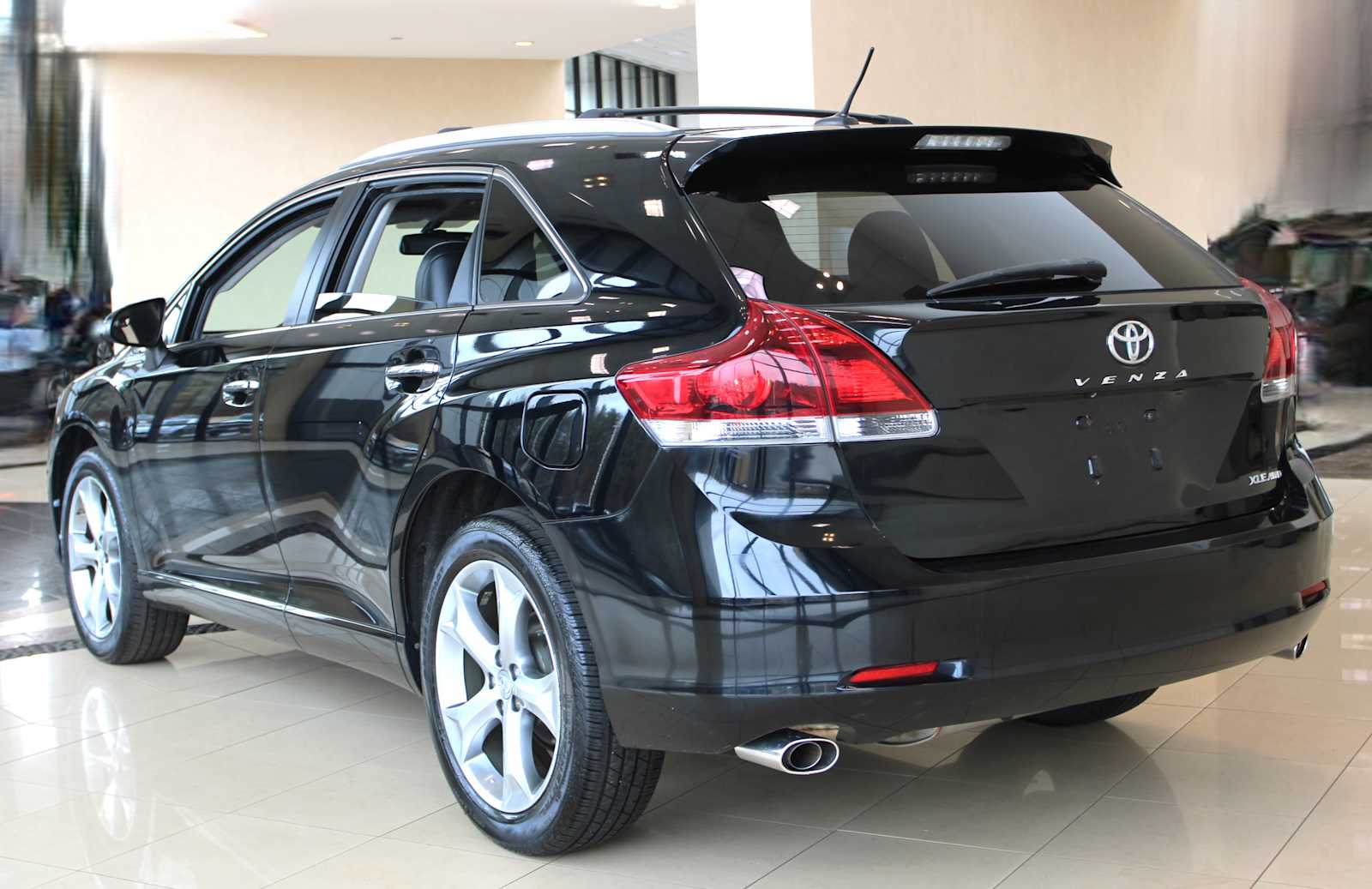 used 2014 Toyota Venza car, priced at $14,998