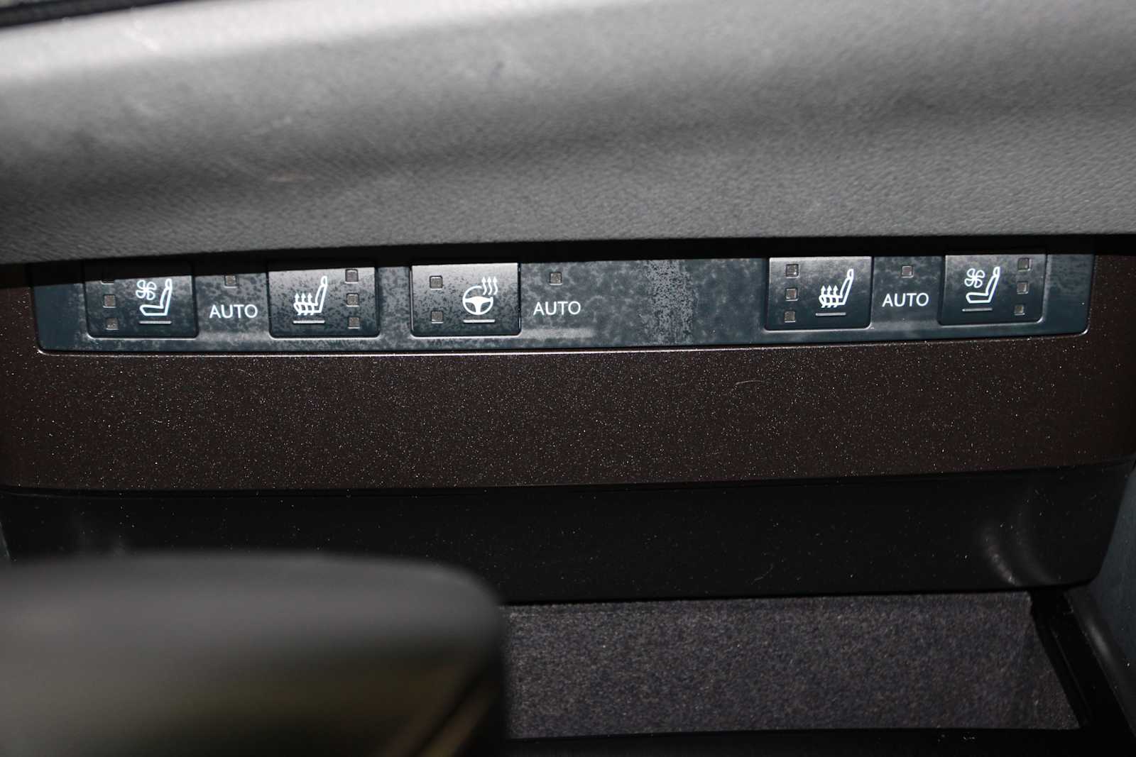 used 2024 Lexus ES 350 car, priced at $42,998