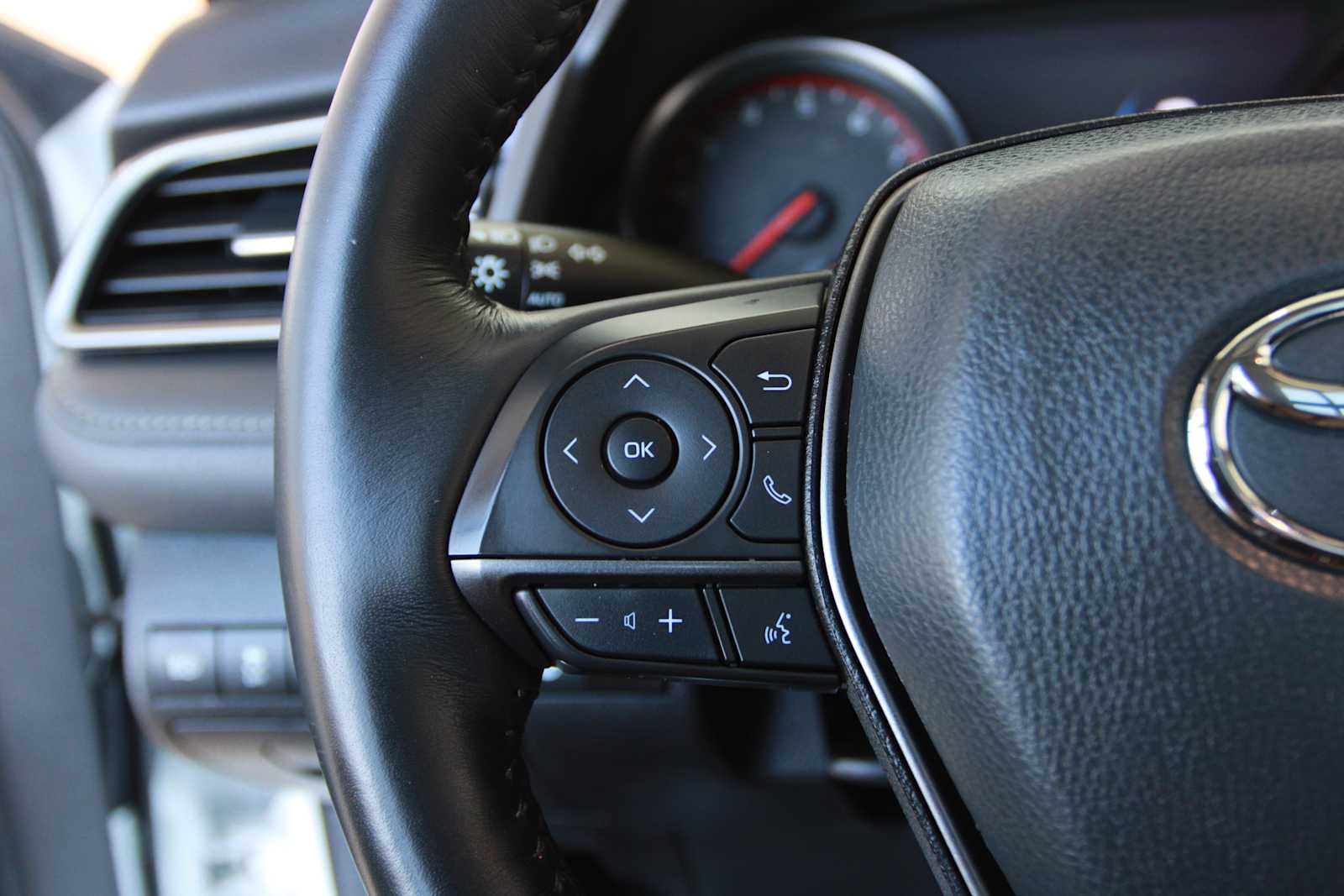 used 2023 Toyota Camry car, priced at $31,498