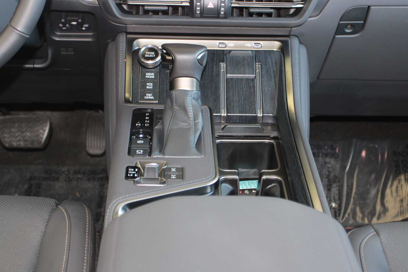 used 2024 Lexus GX 550 car, priced at $82,998