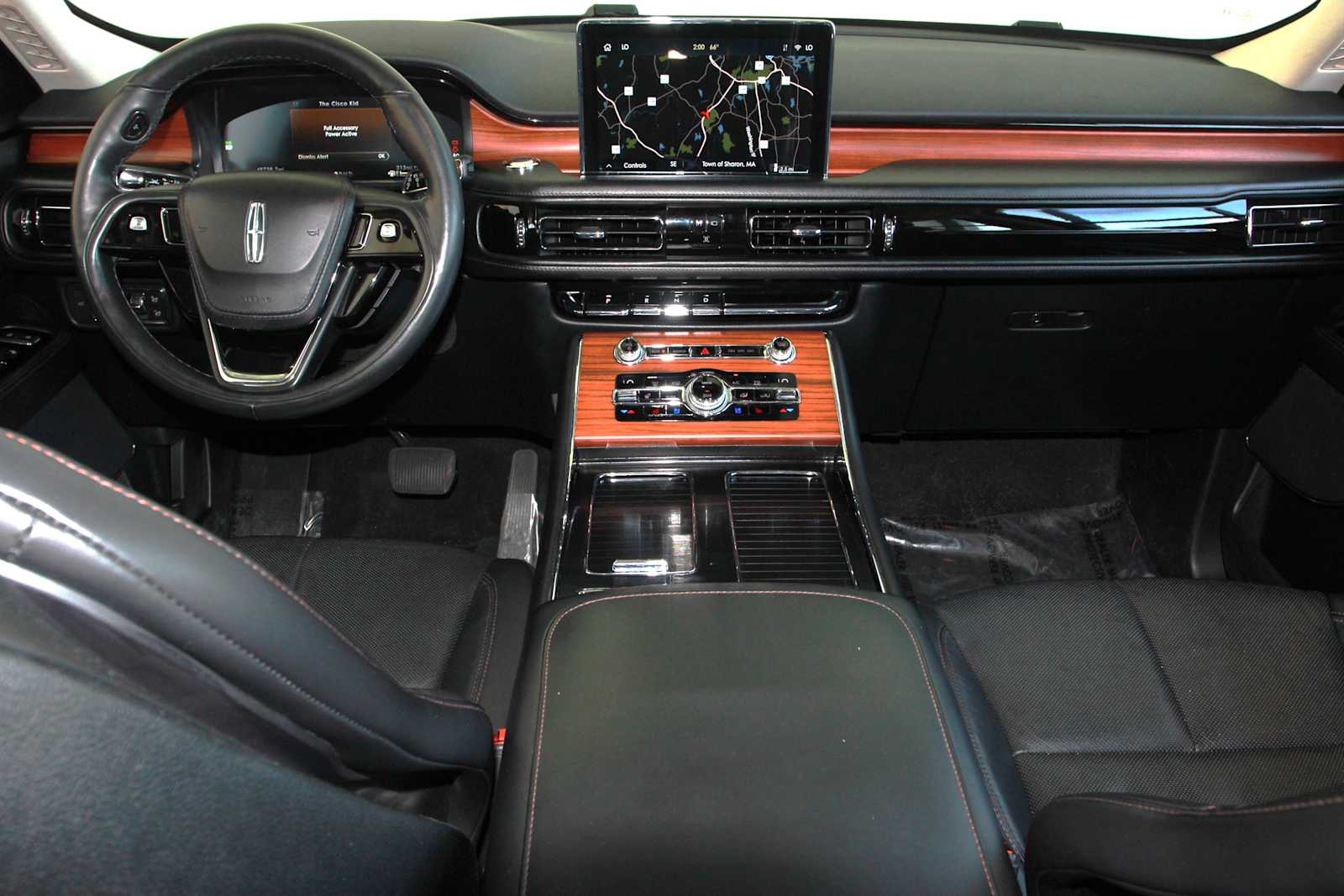 used 2020 Lincoln Aviator car, priced at $35,998