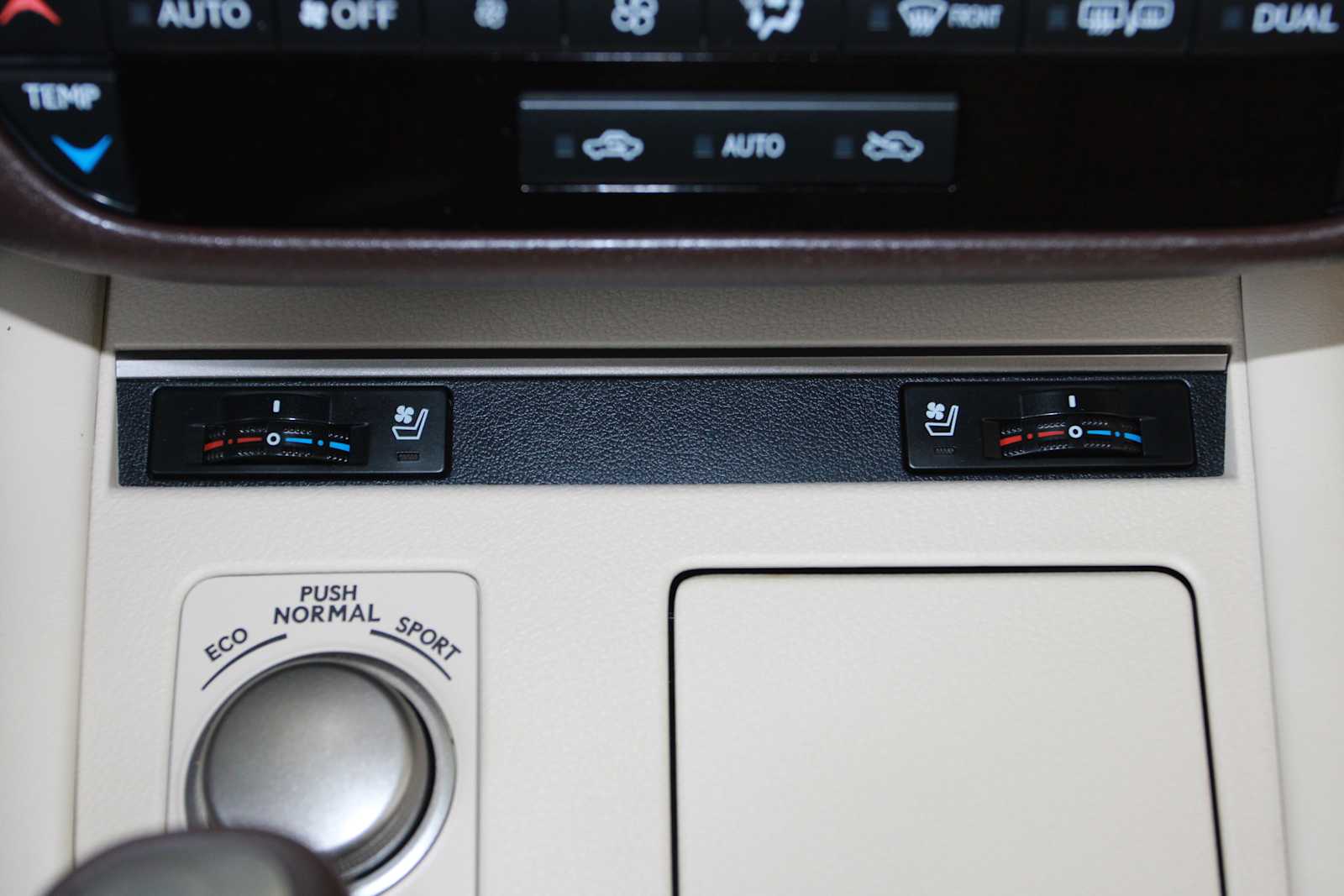 used 2018 Lexus ES 350 car, priced at $28,798