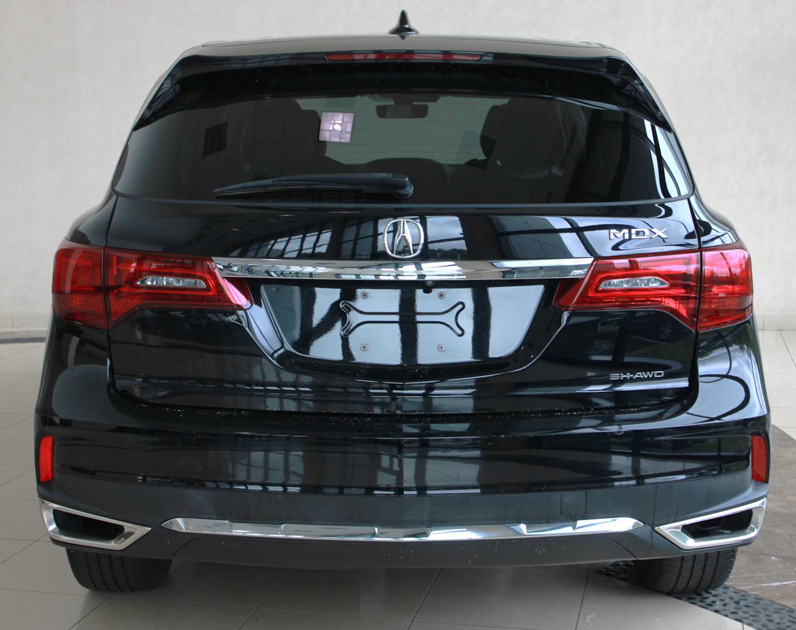 used 2018 Acura MDX car, priced at $24,998