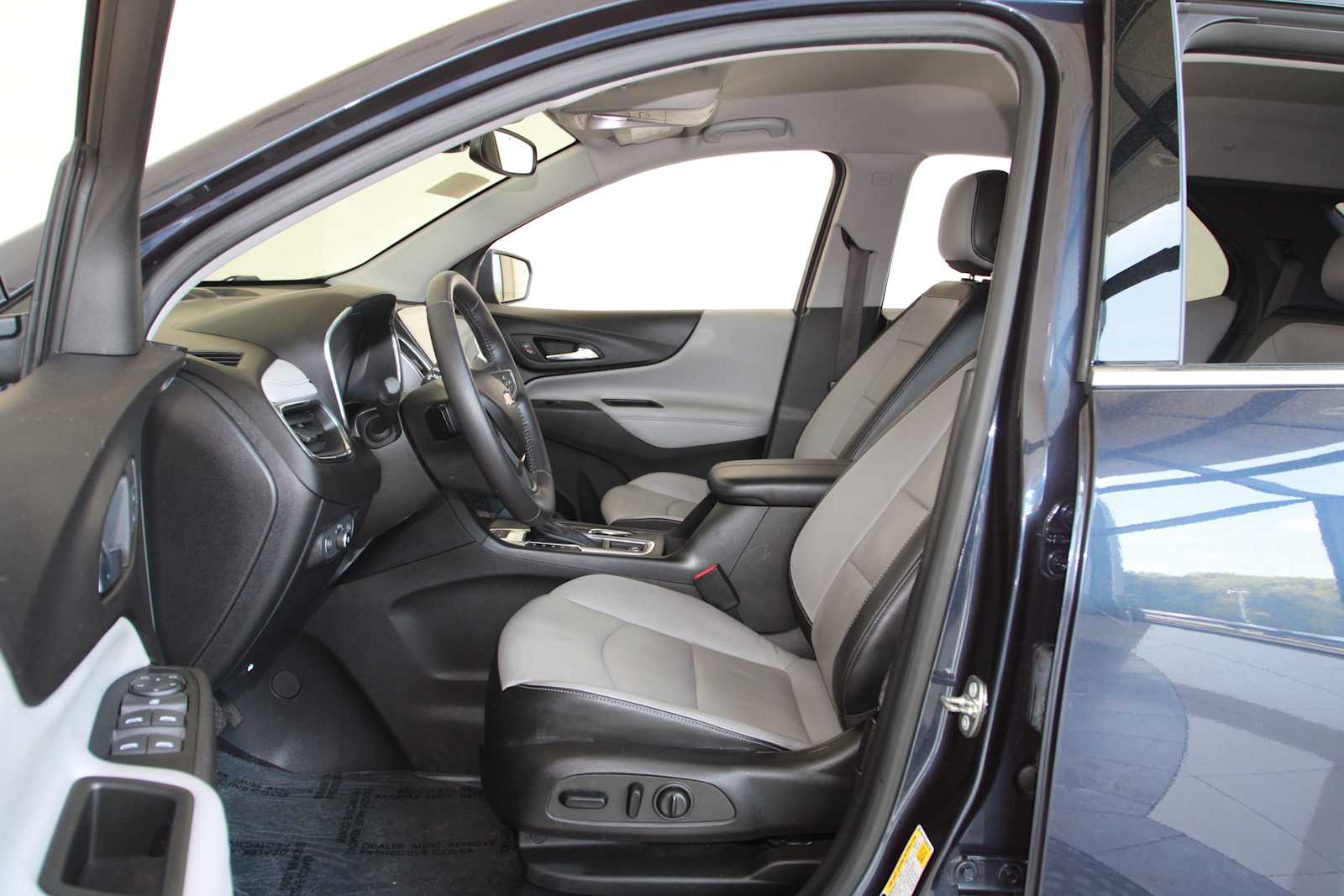 used 2018 Chevrolet Equinox car, priced at $16,798