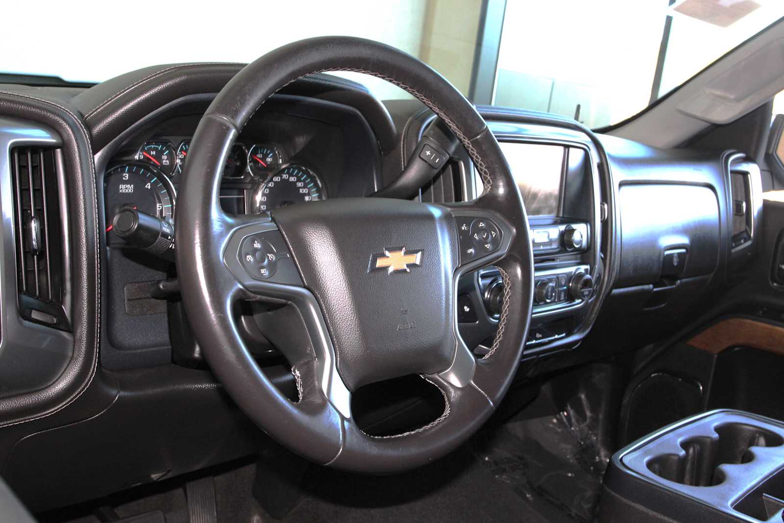 used 2018 Chevrolet Silverado 1500 car, priced at $21,998