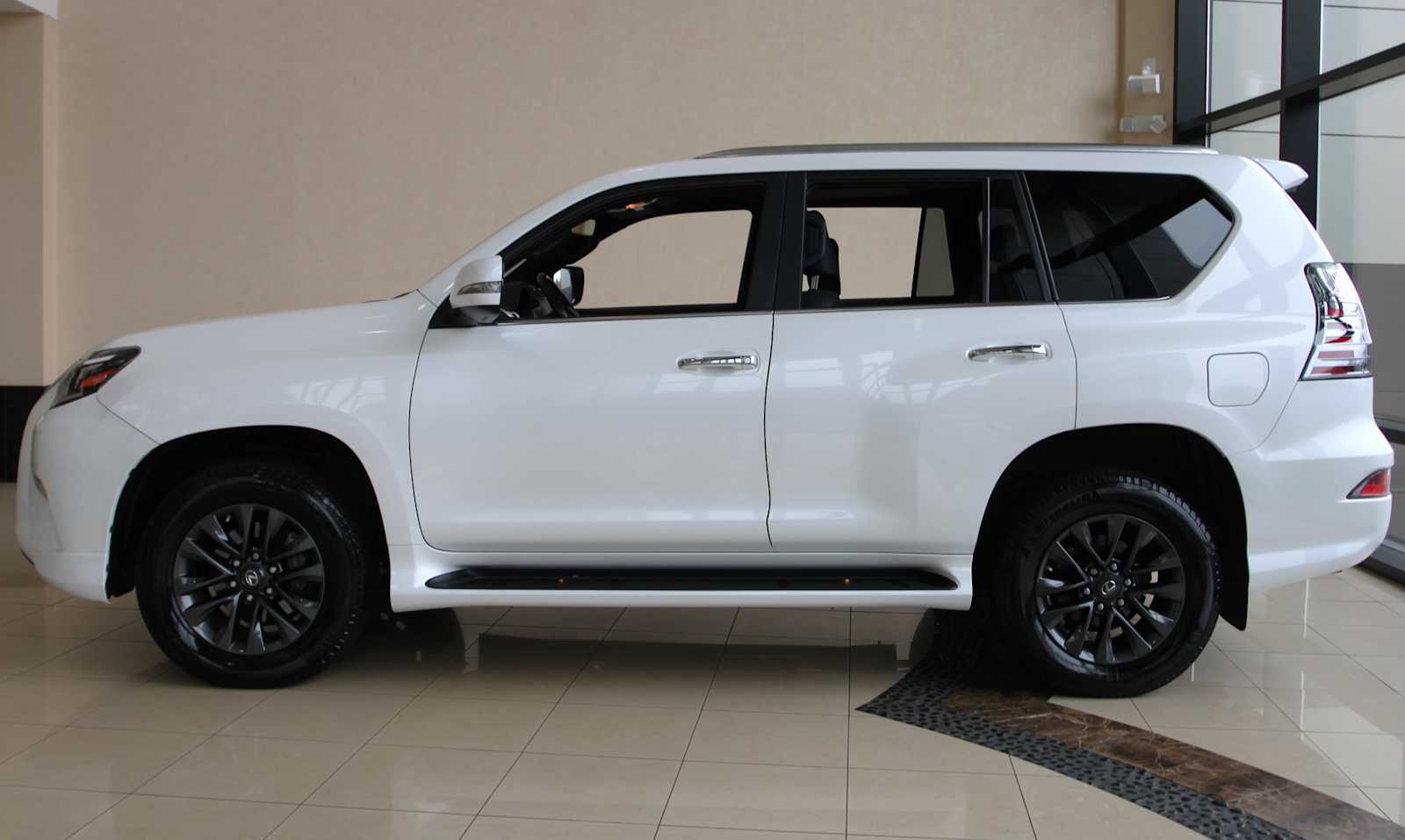 used 2021 Lexus GX 460 car, priced at $47,998