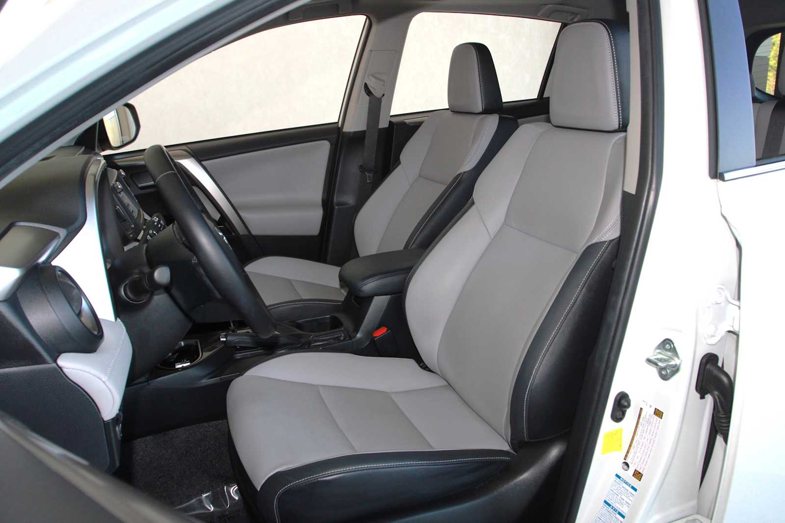 used 2018 Toyota RAV4 car, priced at $25,998