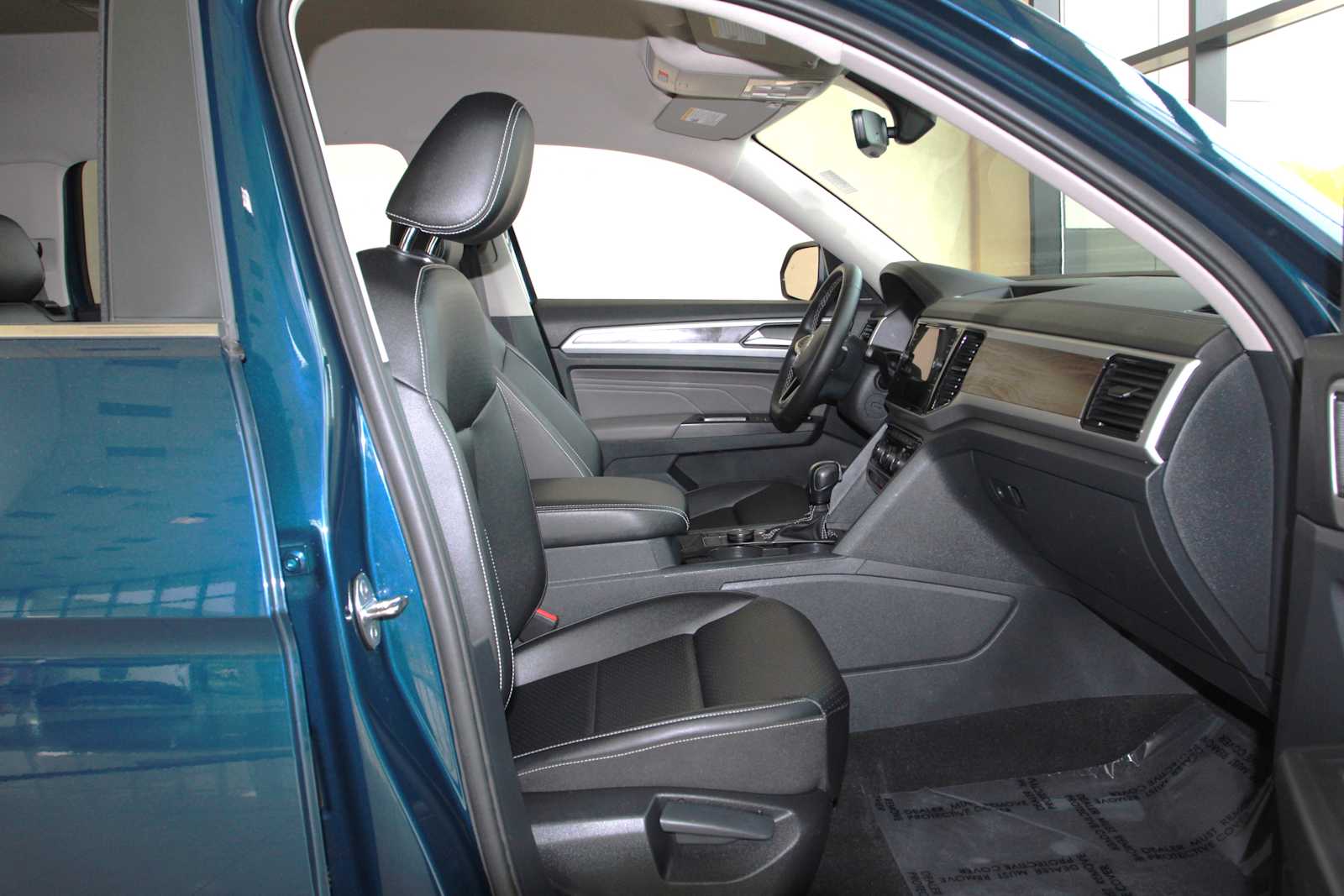 used 2022 Volkswagen Atlas car, priced at $28,998