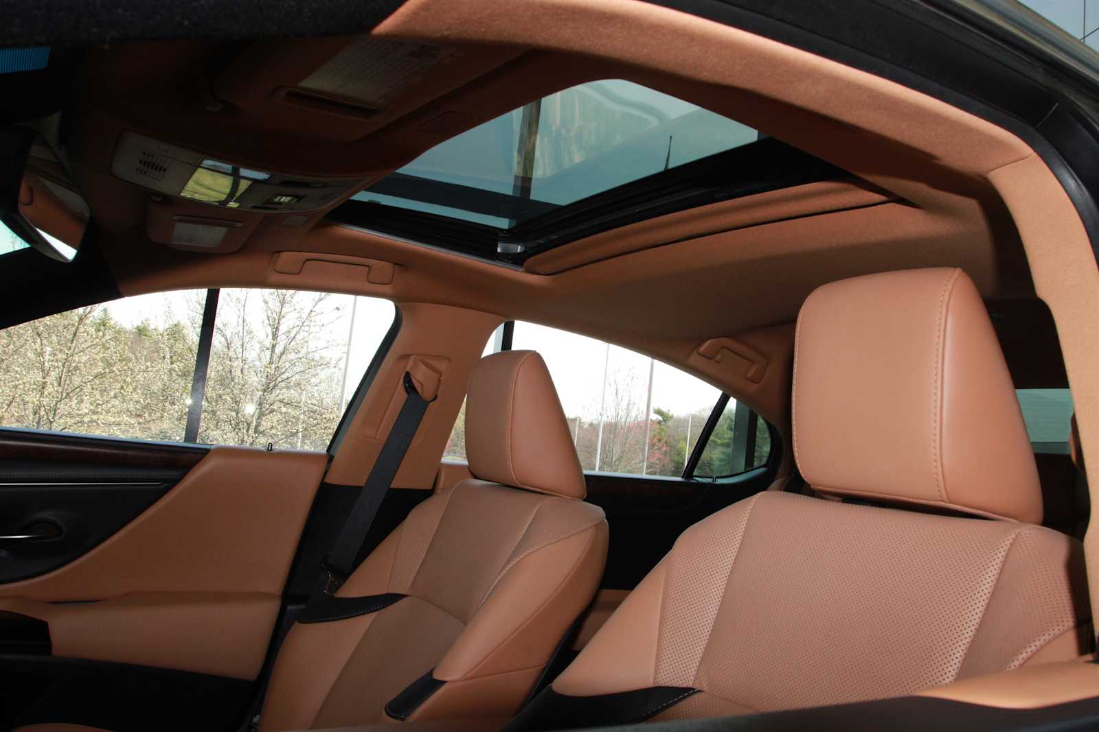 used 2022 Lexus ES 350 car, priced at $36,998