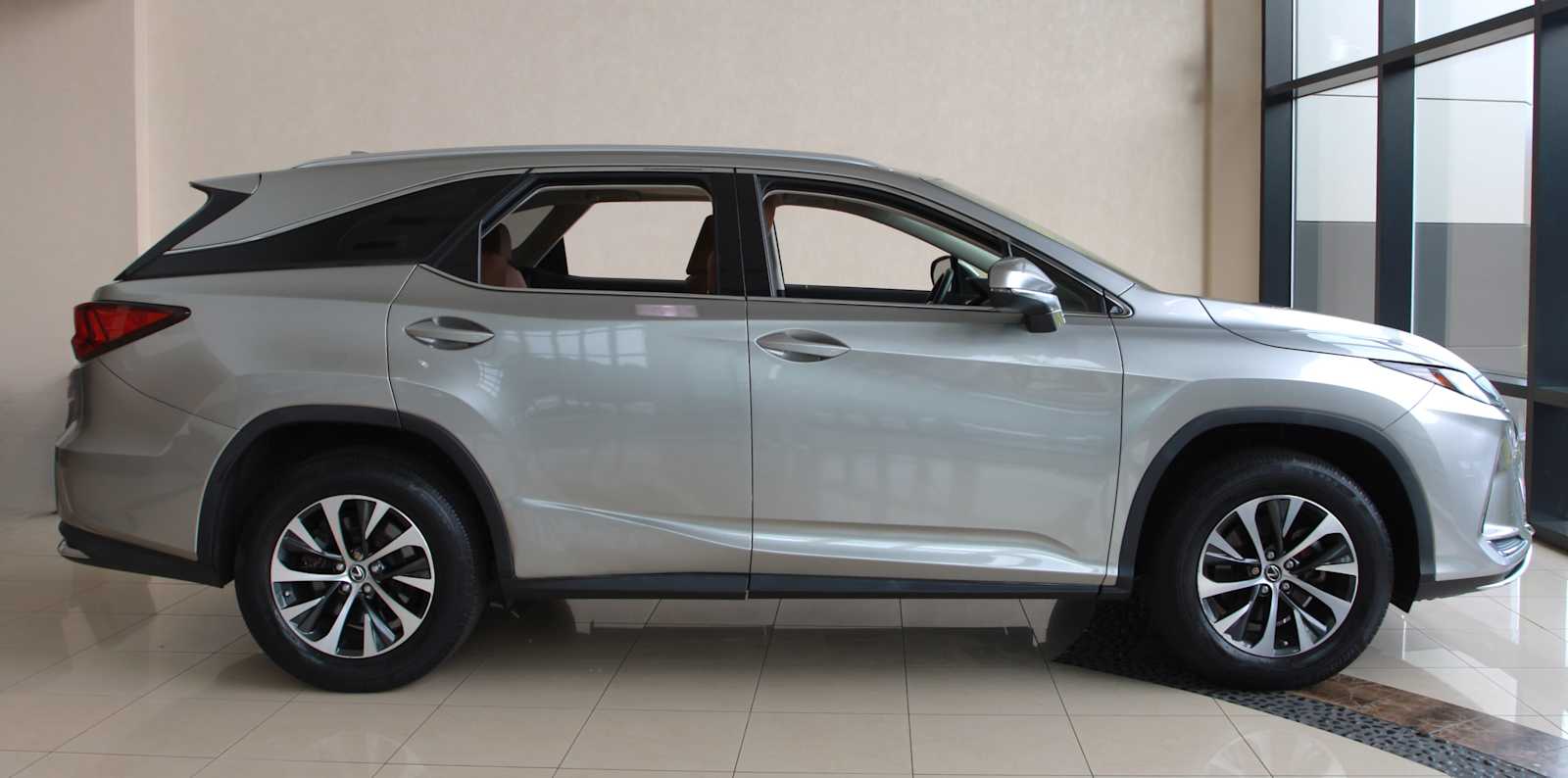 used 2021 Lexus RX 350L car, priced at $42,998