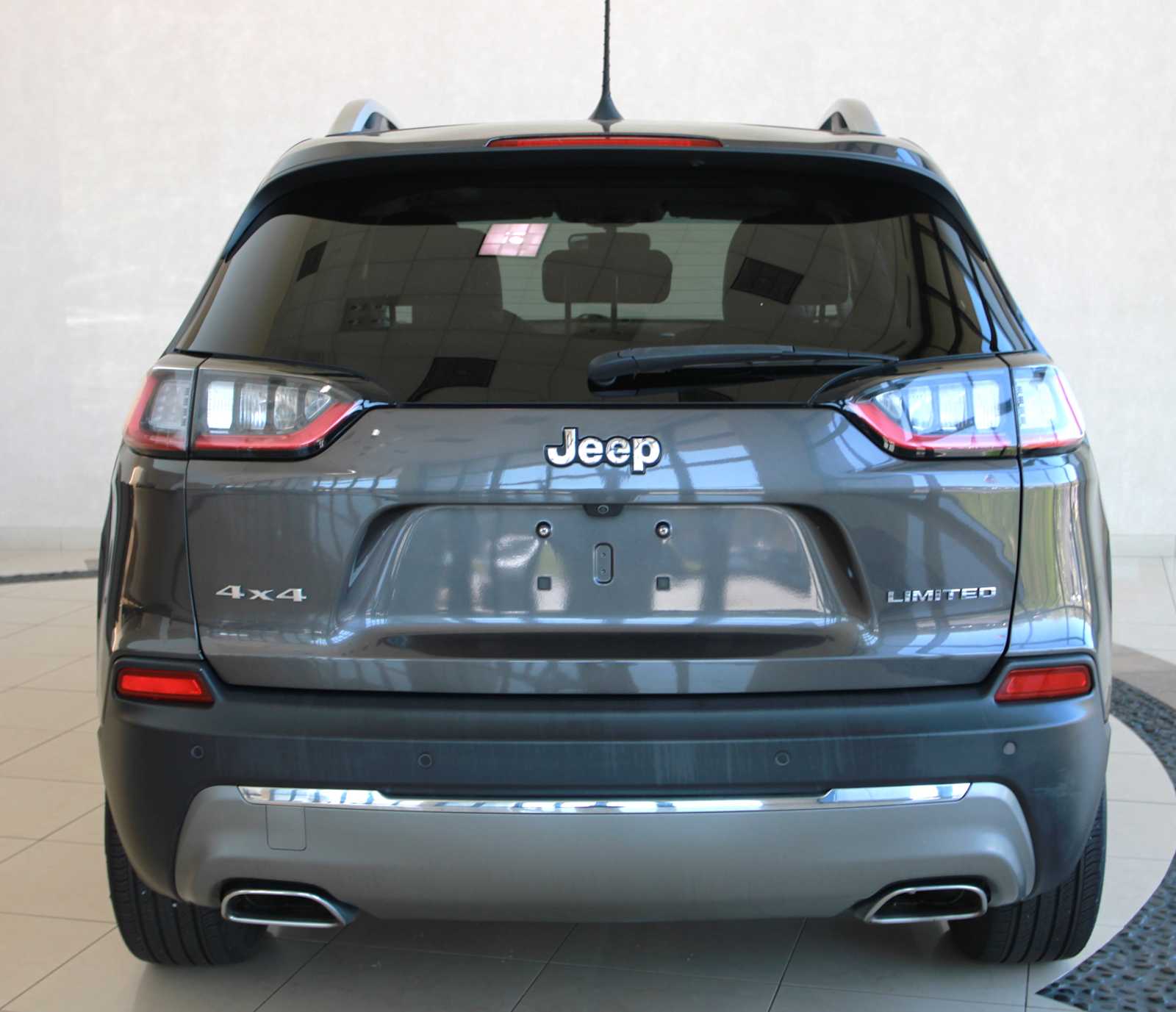 used 2019 Jeep Cherokee car, priced at $17,998