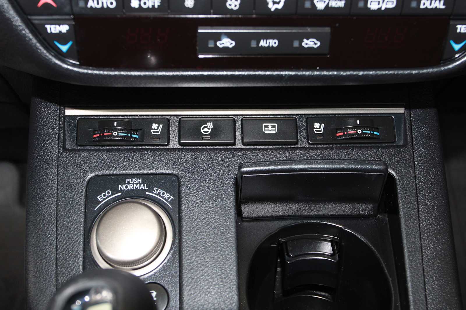 used 2015 Lexus ES 300h car, priced at $18,998