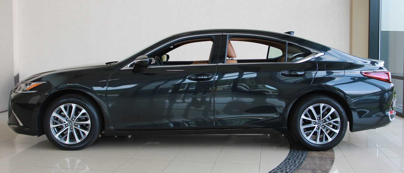 used 2022 Lexus ES 250 car, priced at $36,998
