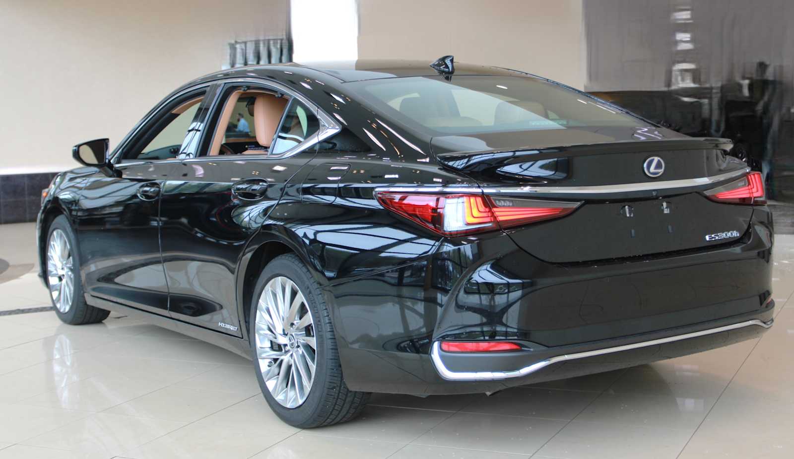 used 2022 Lexus ES 300h car, priced at $39,998