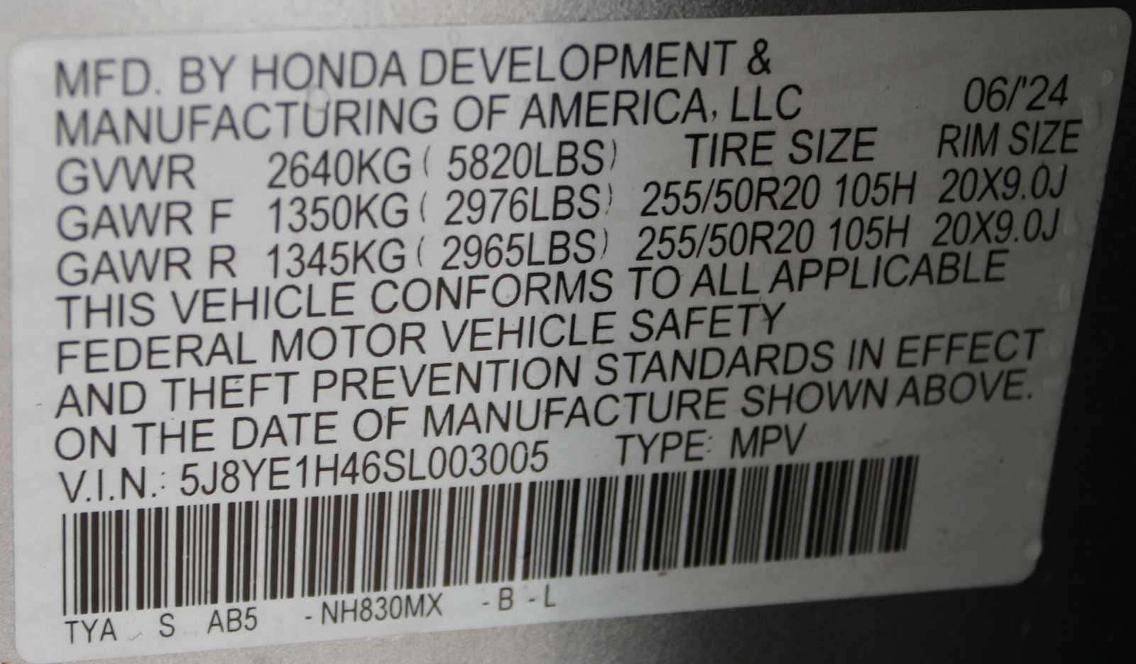 used 2025 Acura MDX car, priced at $52,998