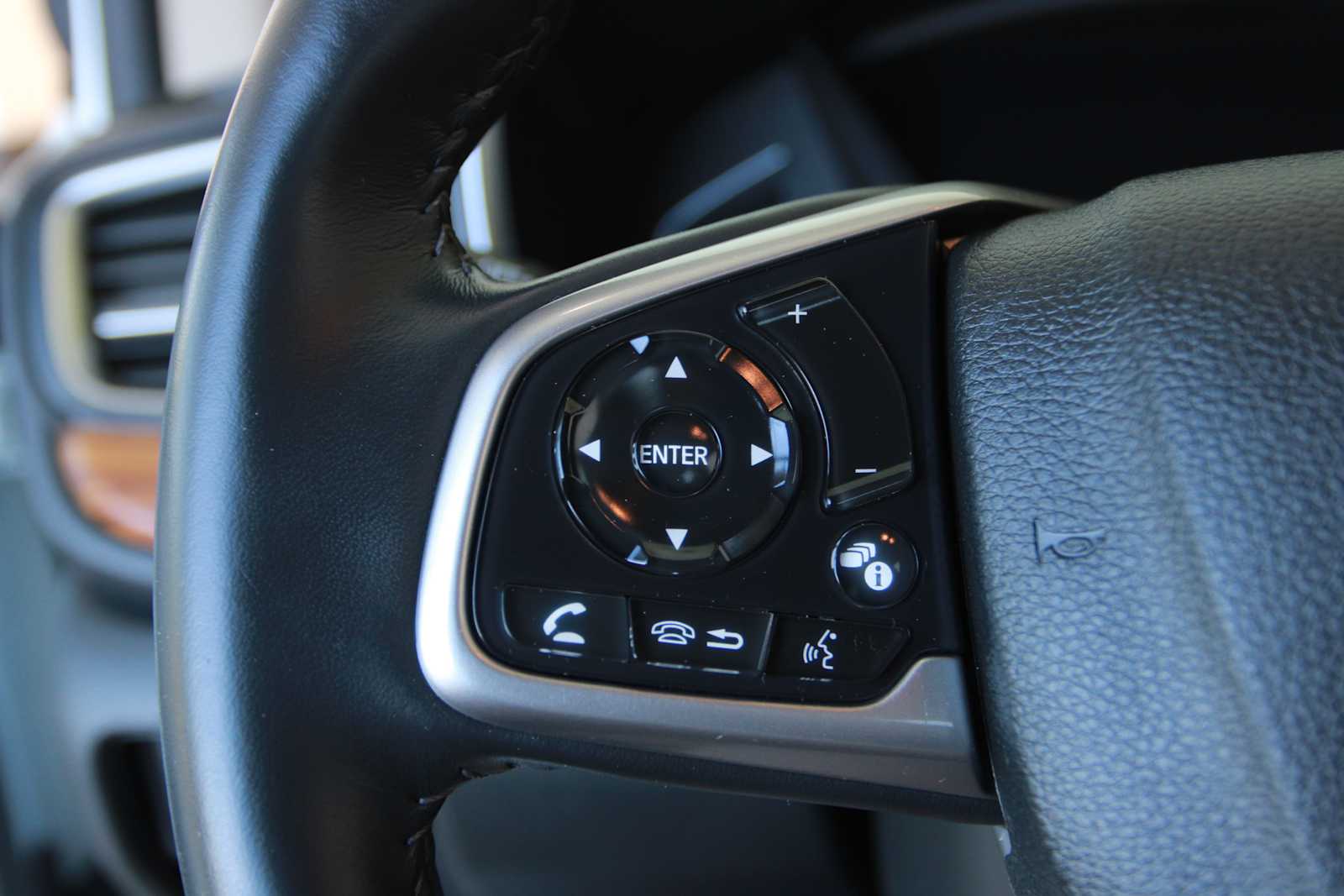 used 2019 Honda CR-V car, priced at $26,998