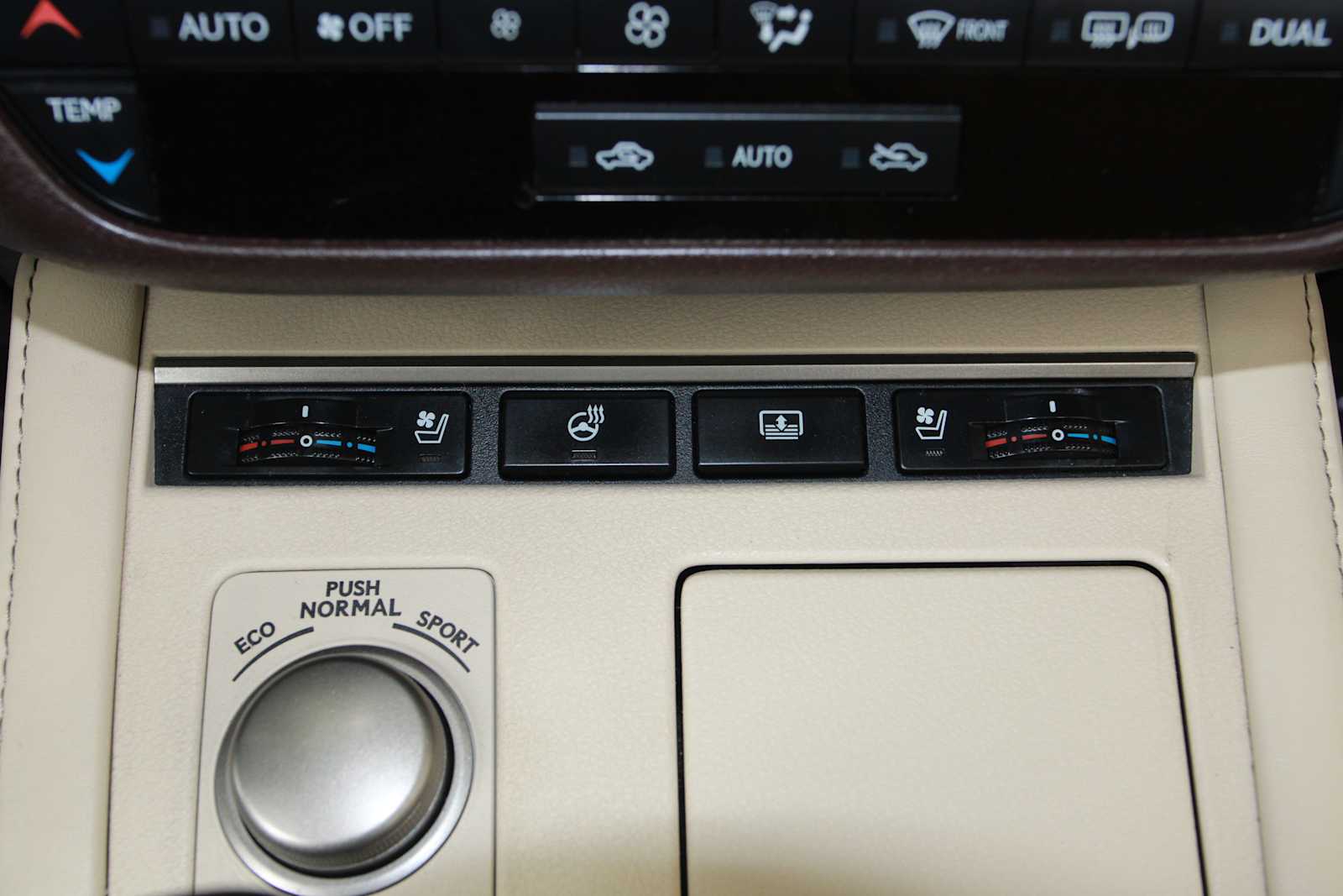 used 2016 Lexus ES 350 car, priced at $14,998