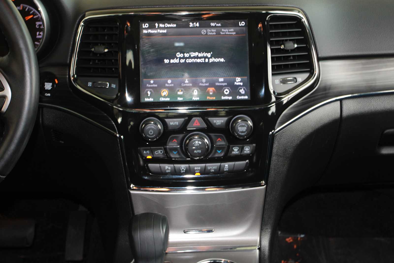 used 2021 Jeep Grand Cherokee car, priced at $27,798