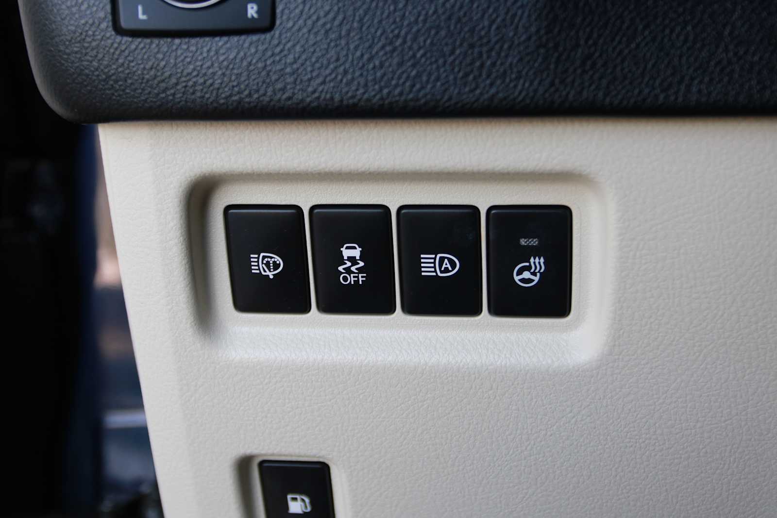 used 2022 Lexus GX 460 car, priced at $52,998