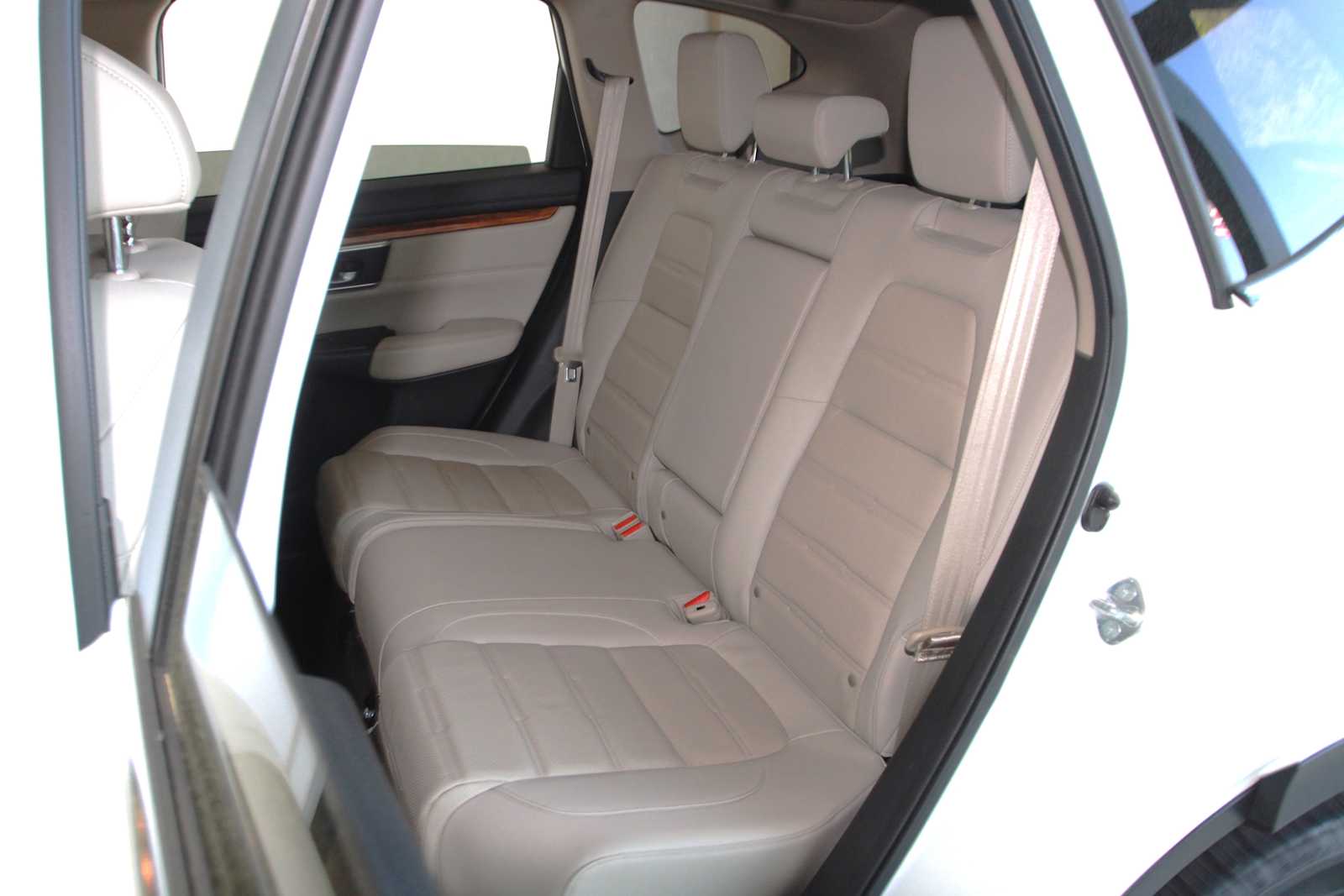 used 2019 Honda CR-V car, priced at $26,998